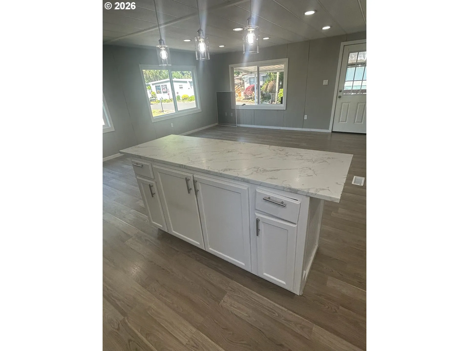 Kitchen-Island