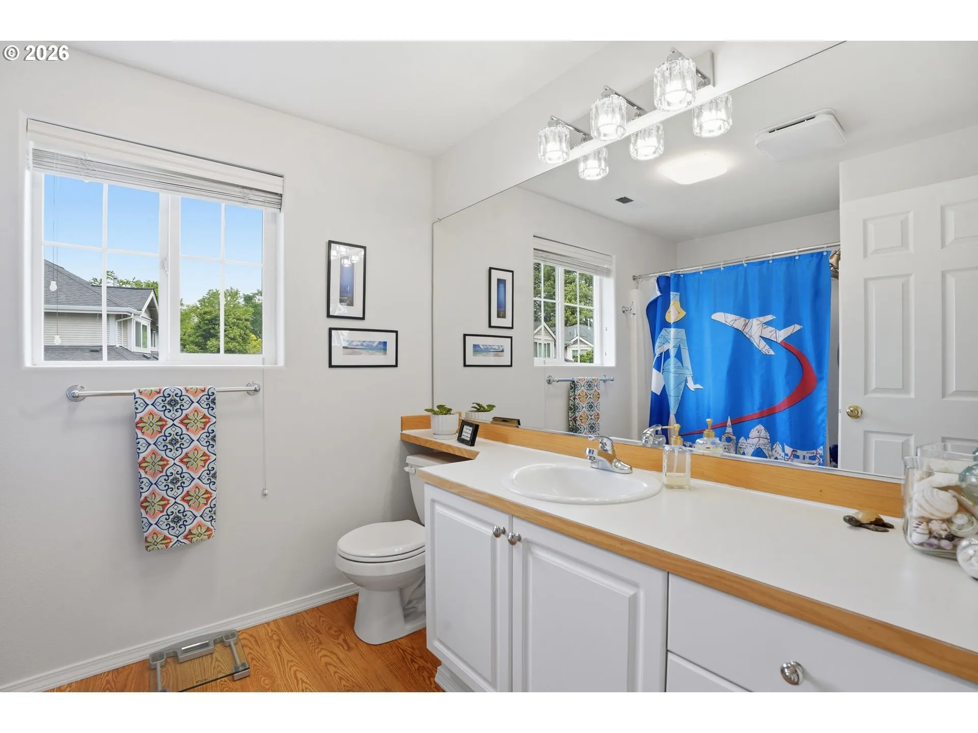 Bathroom-Hall