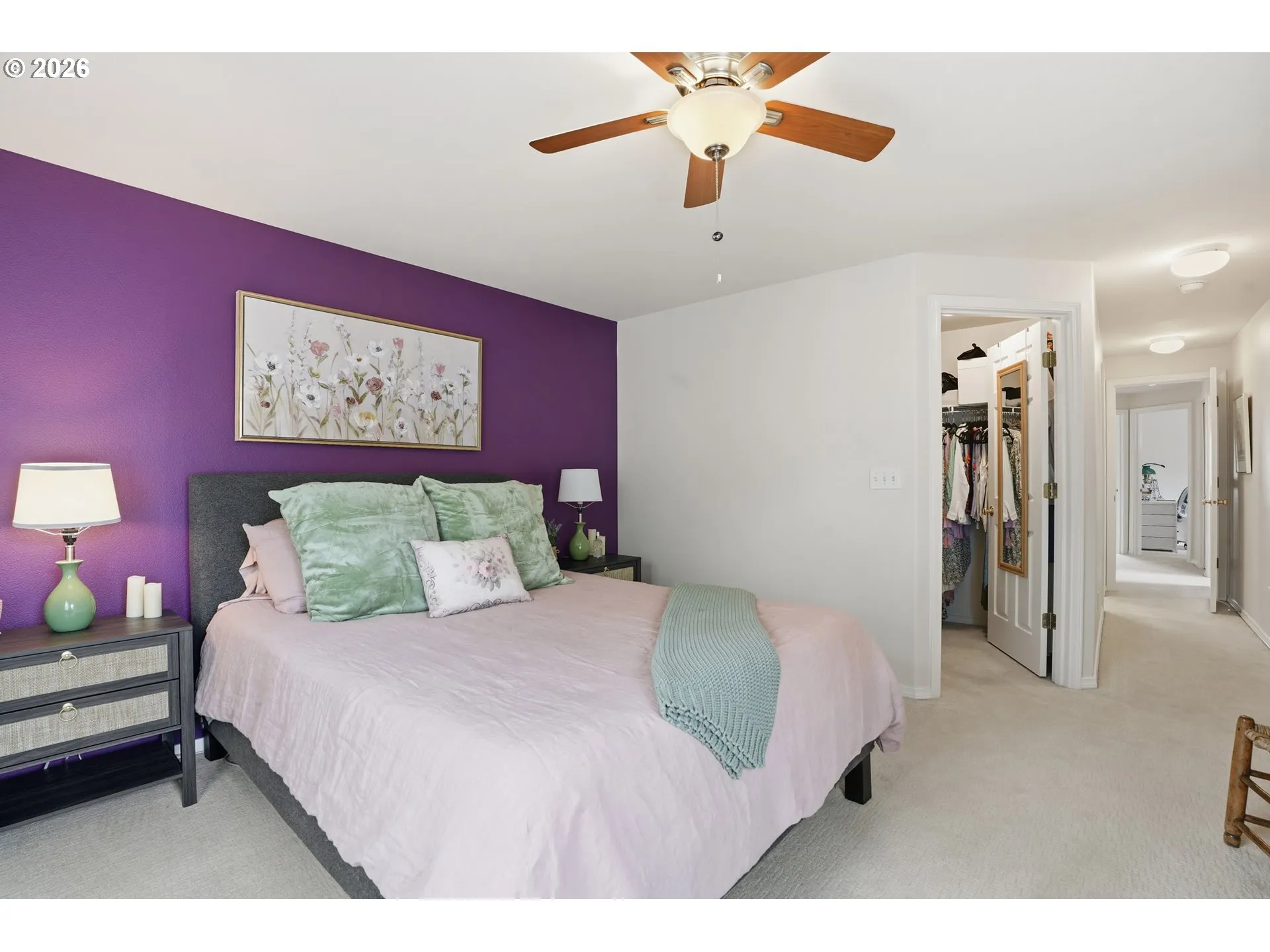 Bedroom-Walk-In Closet