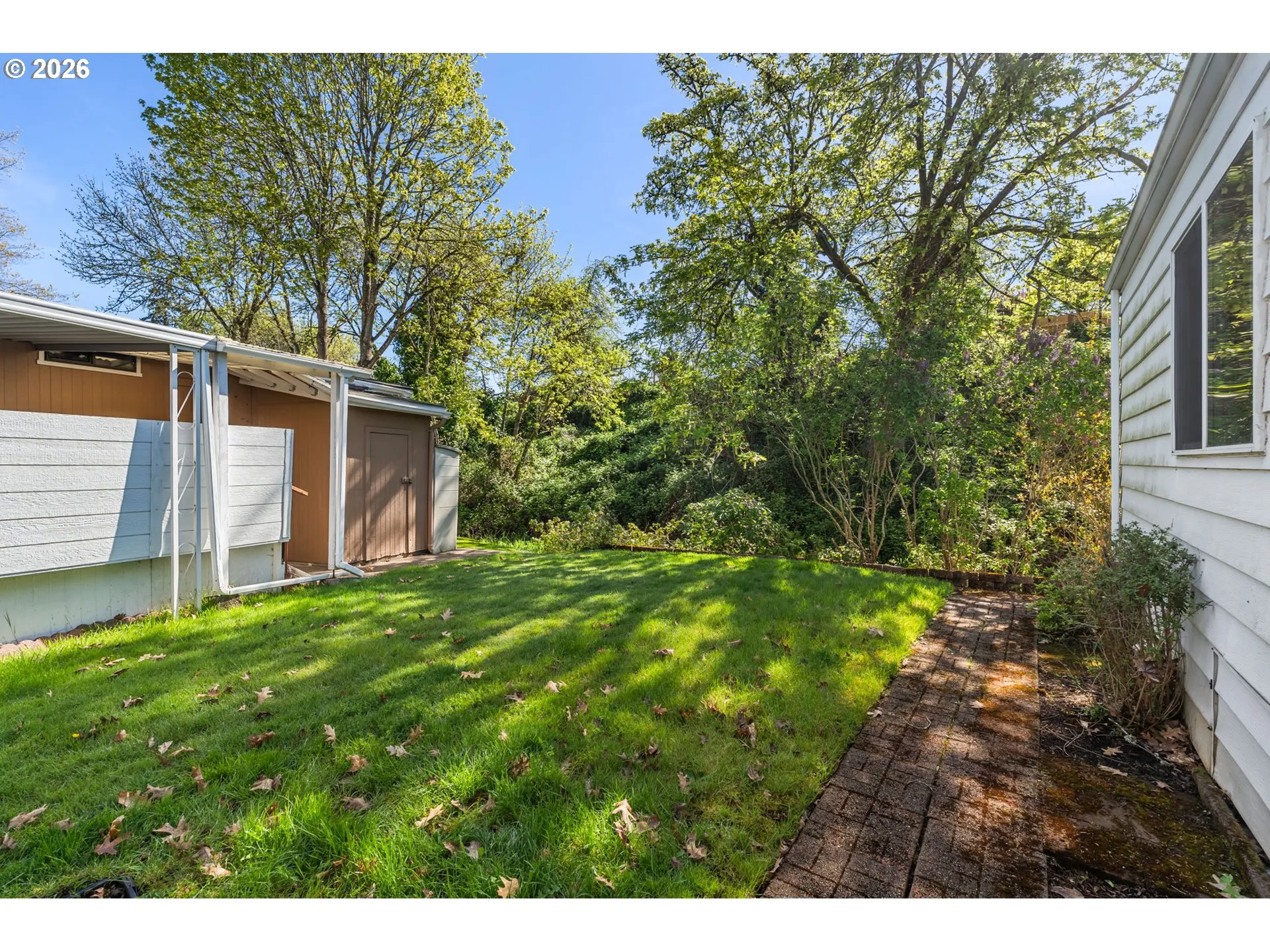 Yard-Back