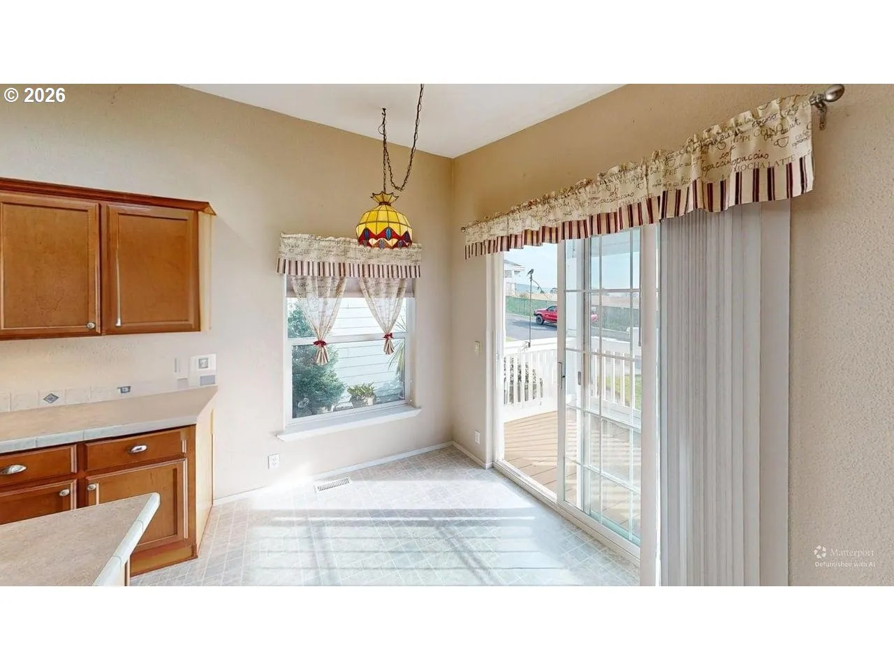 Kitchen-Eating Area