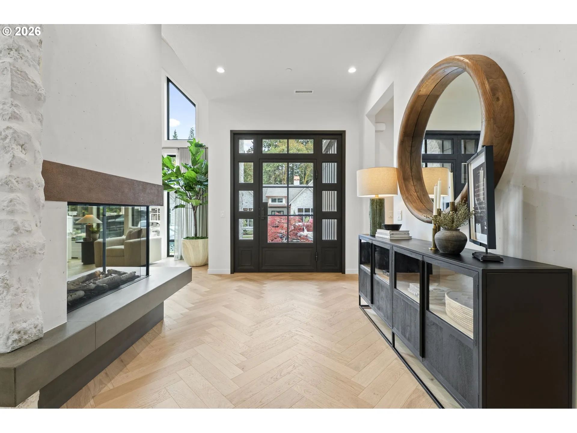 Entrance/Foyer