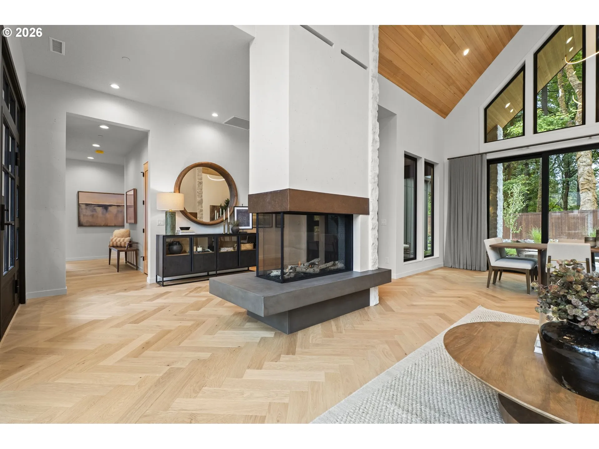 Entrance/Foyer
