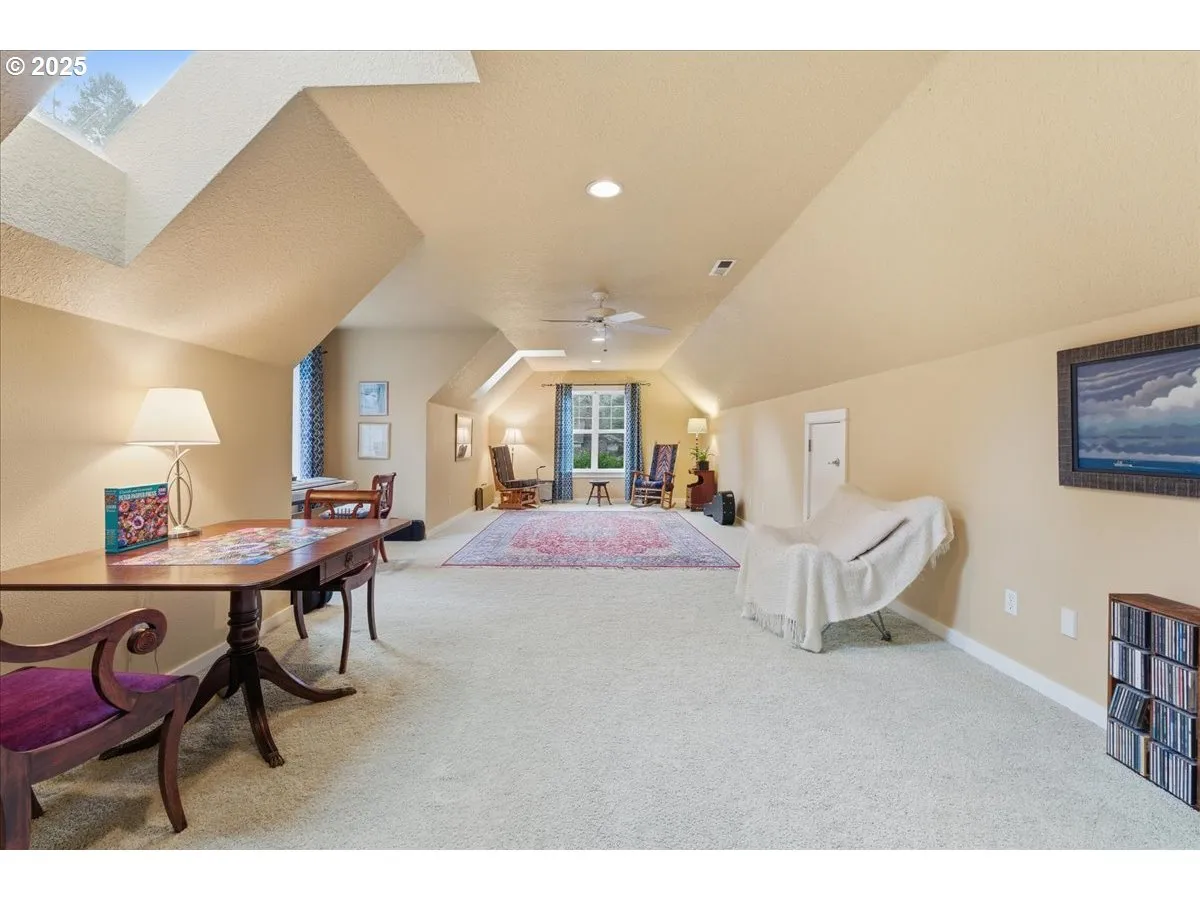 Bonus Room