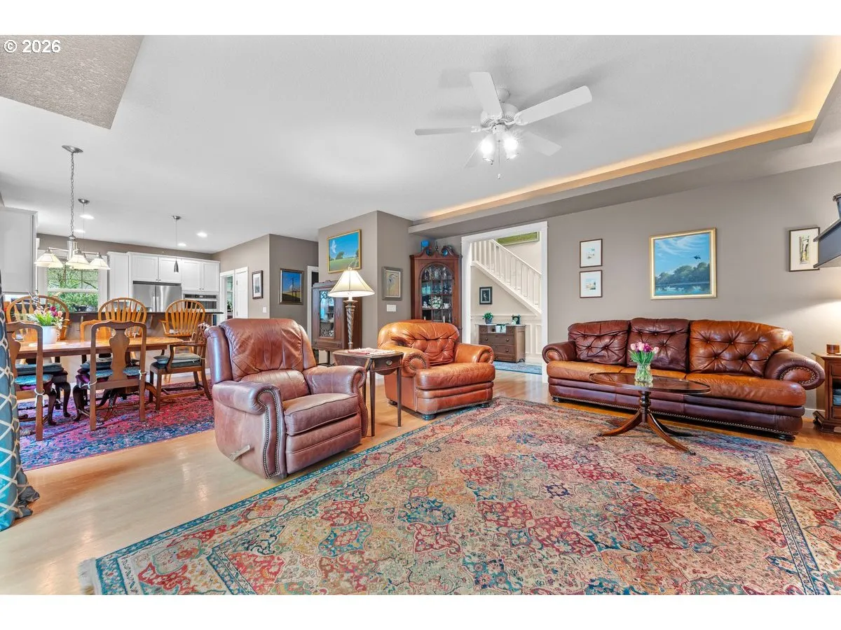 Living Room-Fireplace