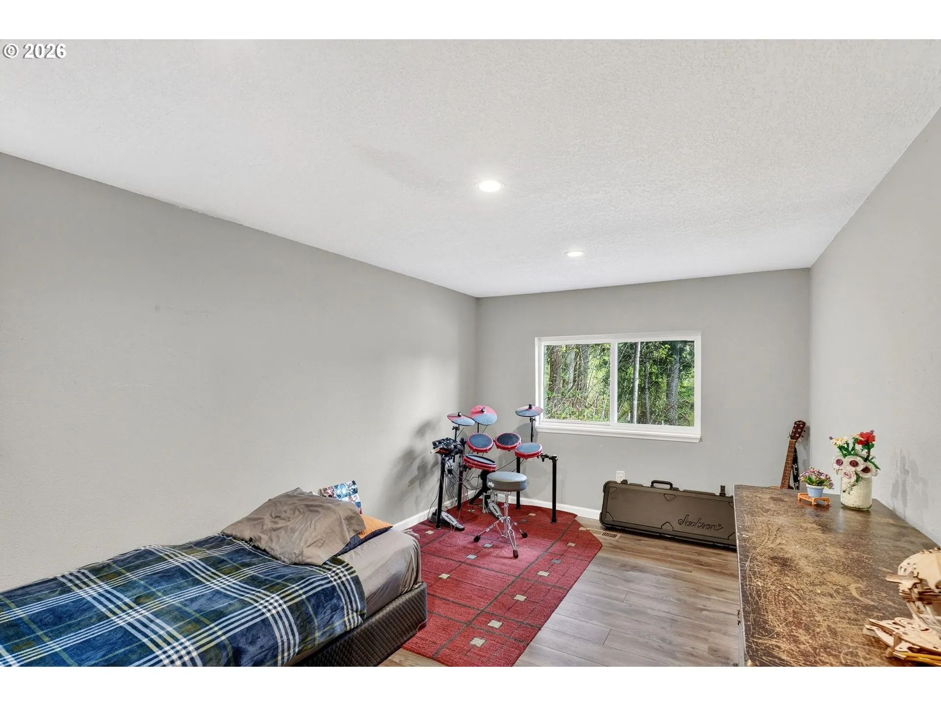 Bedroom-Main