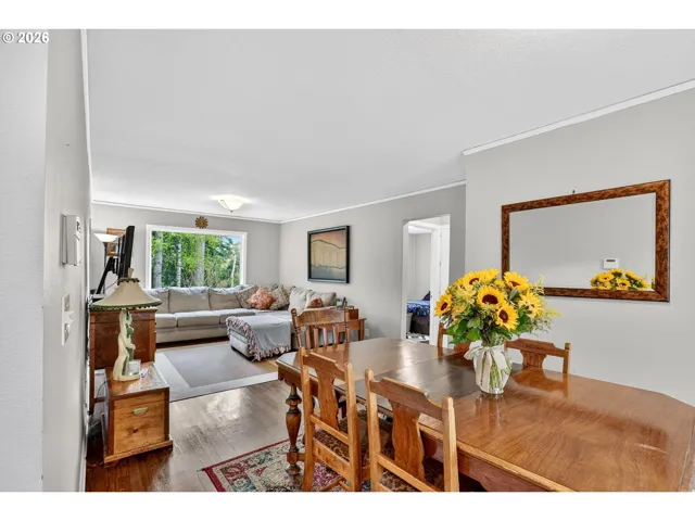 Living Room/Dining Room
