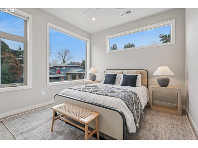 Bedroom, Primary-Upper