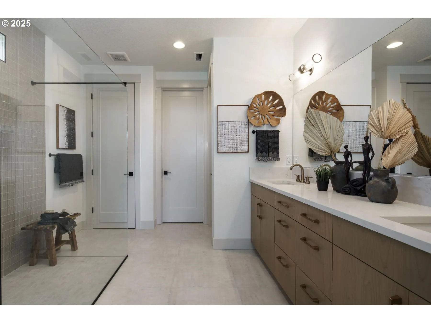 Owner's Suite Bathroom