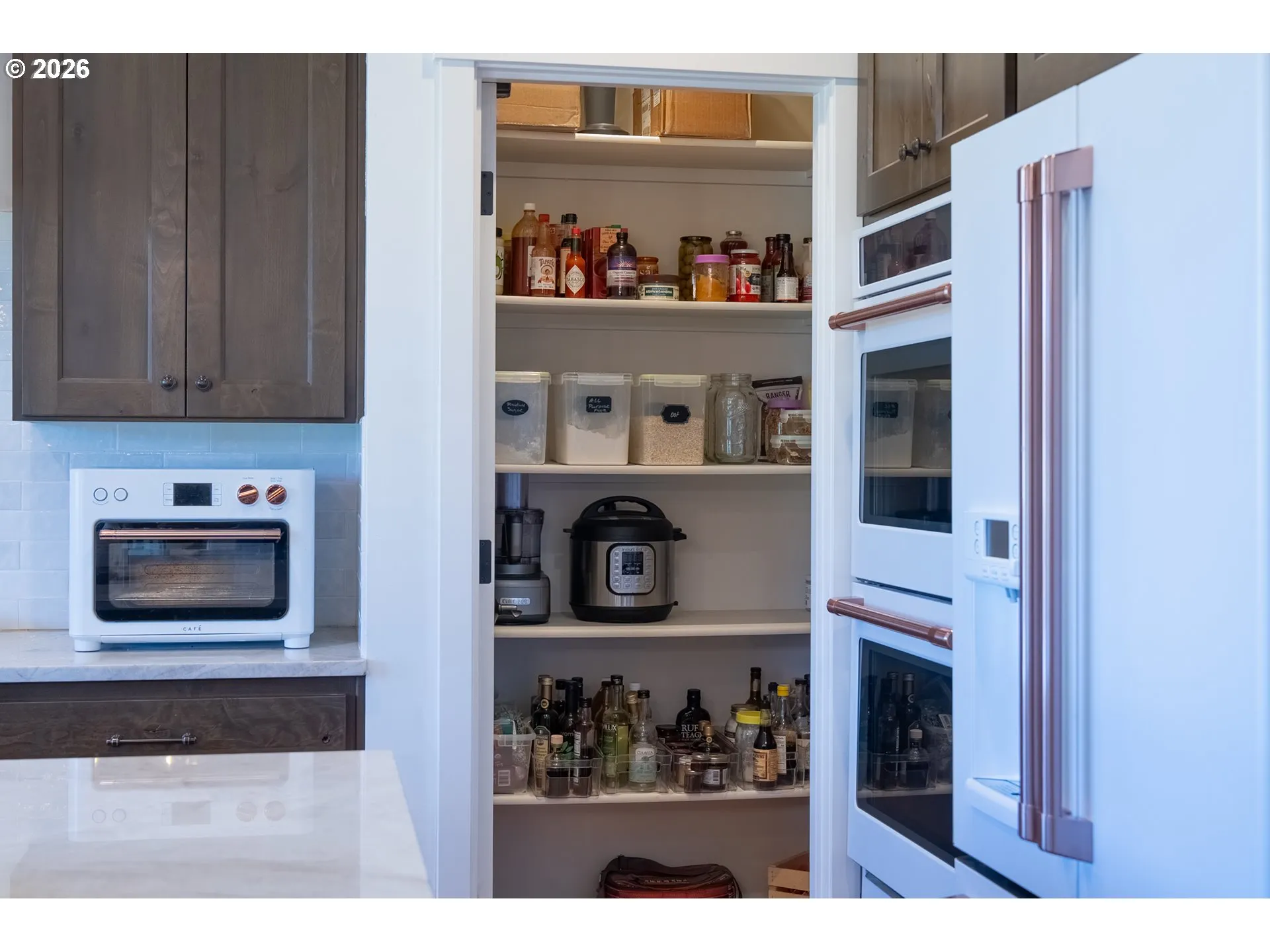 Pantry-Main