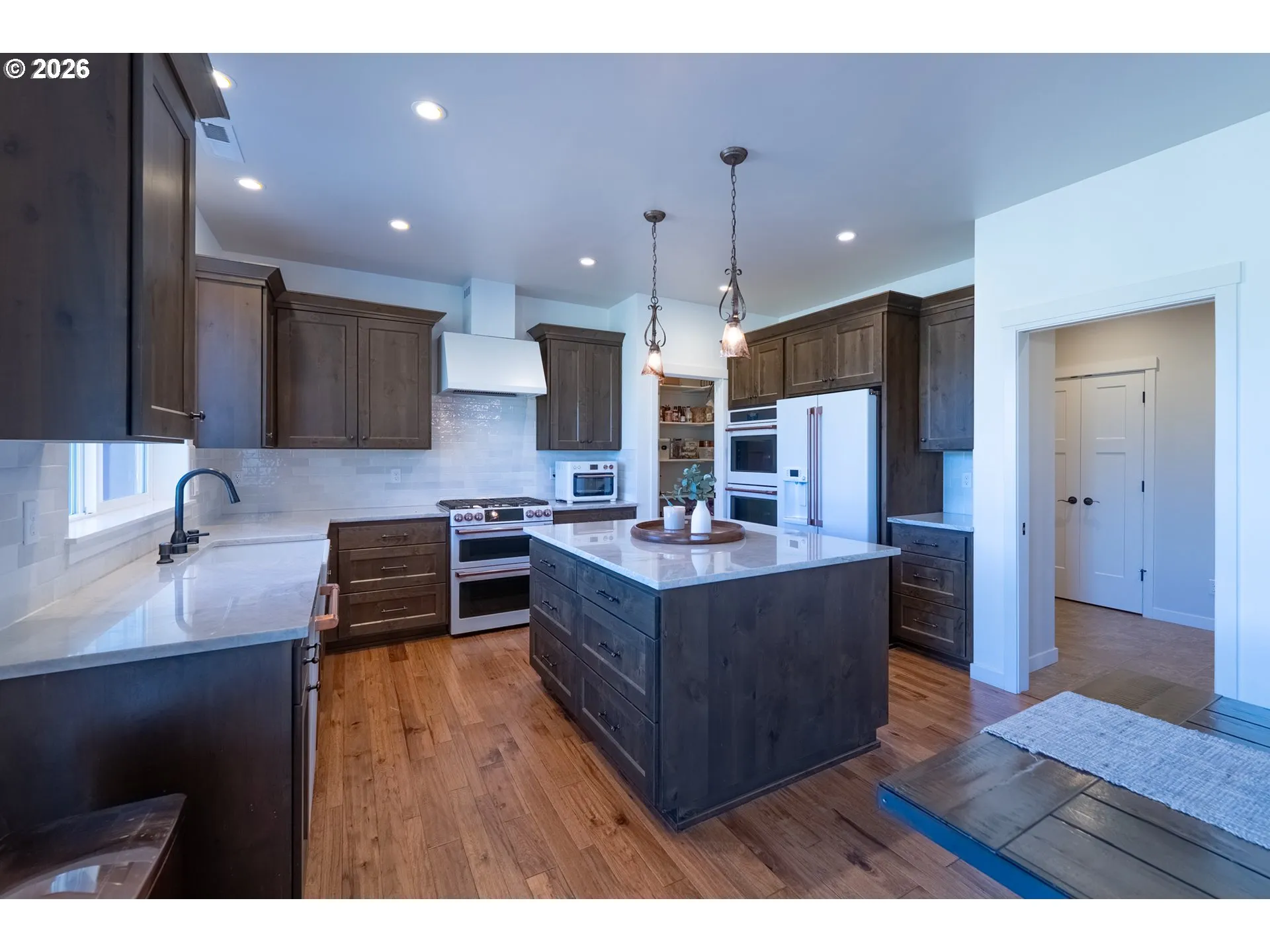 Kitchen-Island