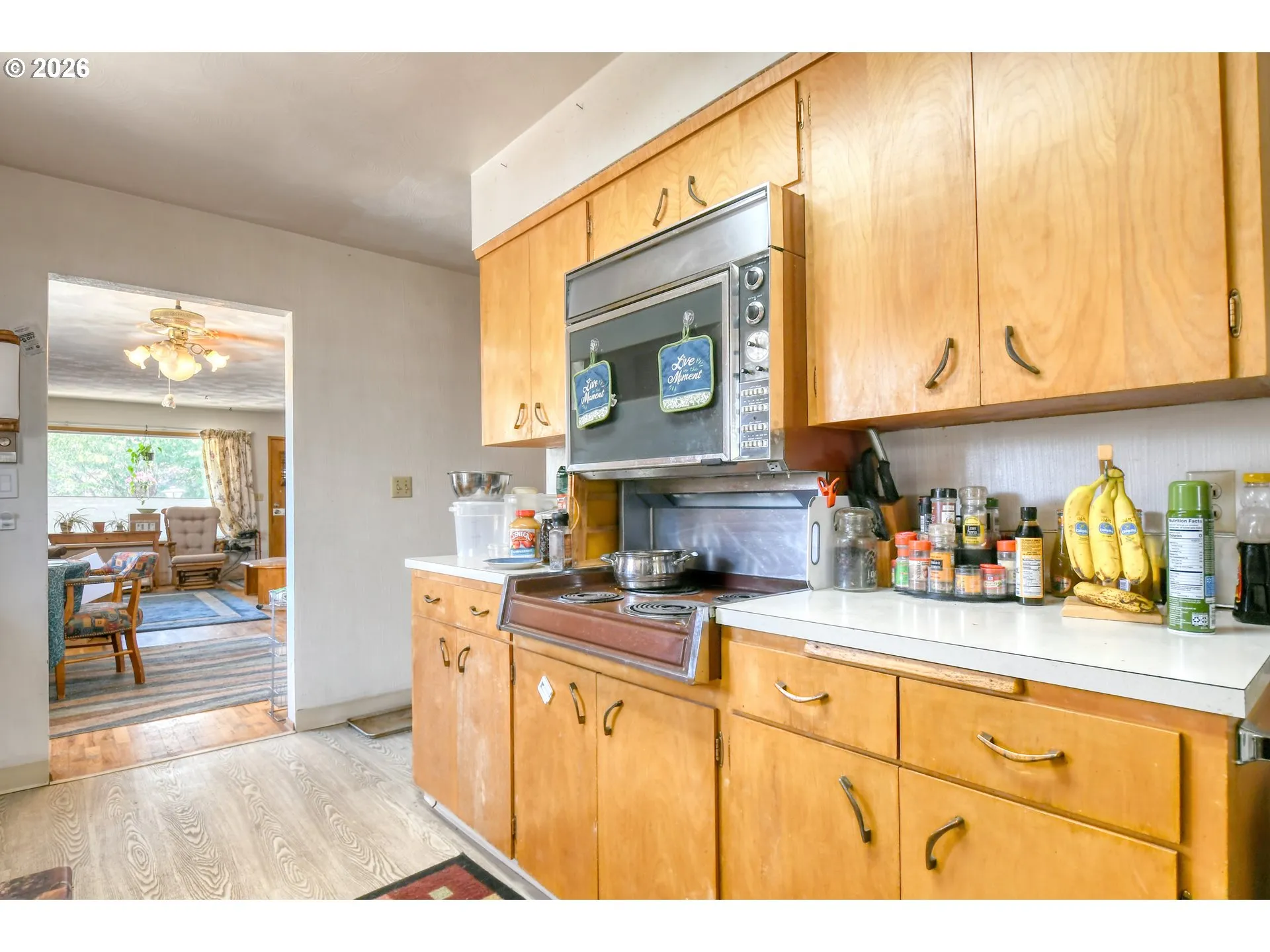 Kitchen-Oven