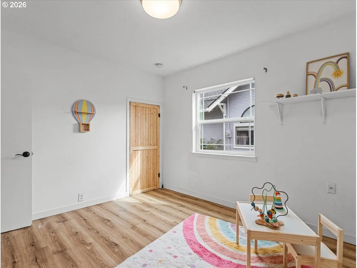 Bedroom-Main