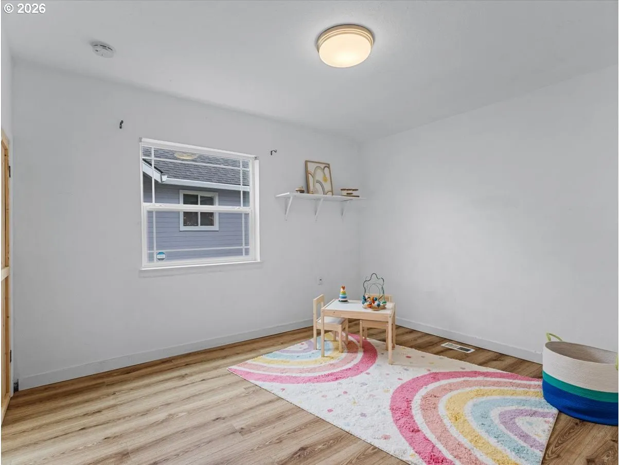 Bedroom-Main