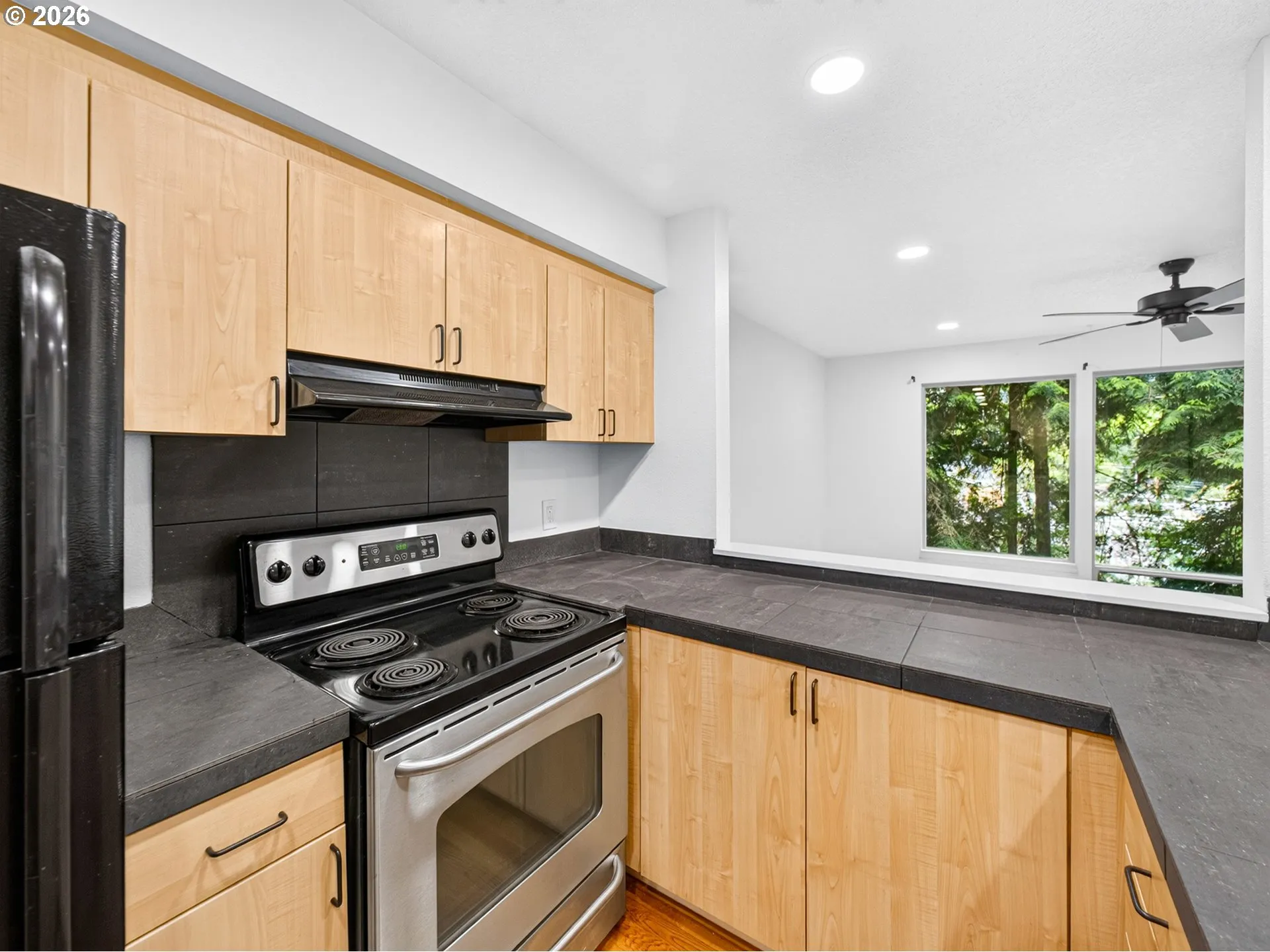 Kitchen-Oven