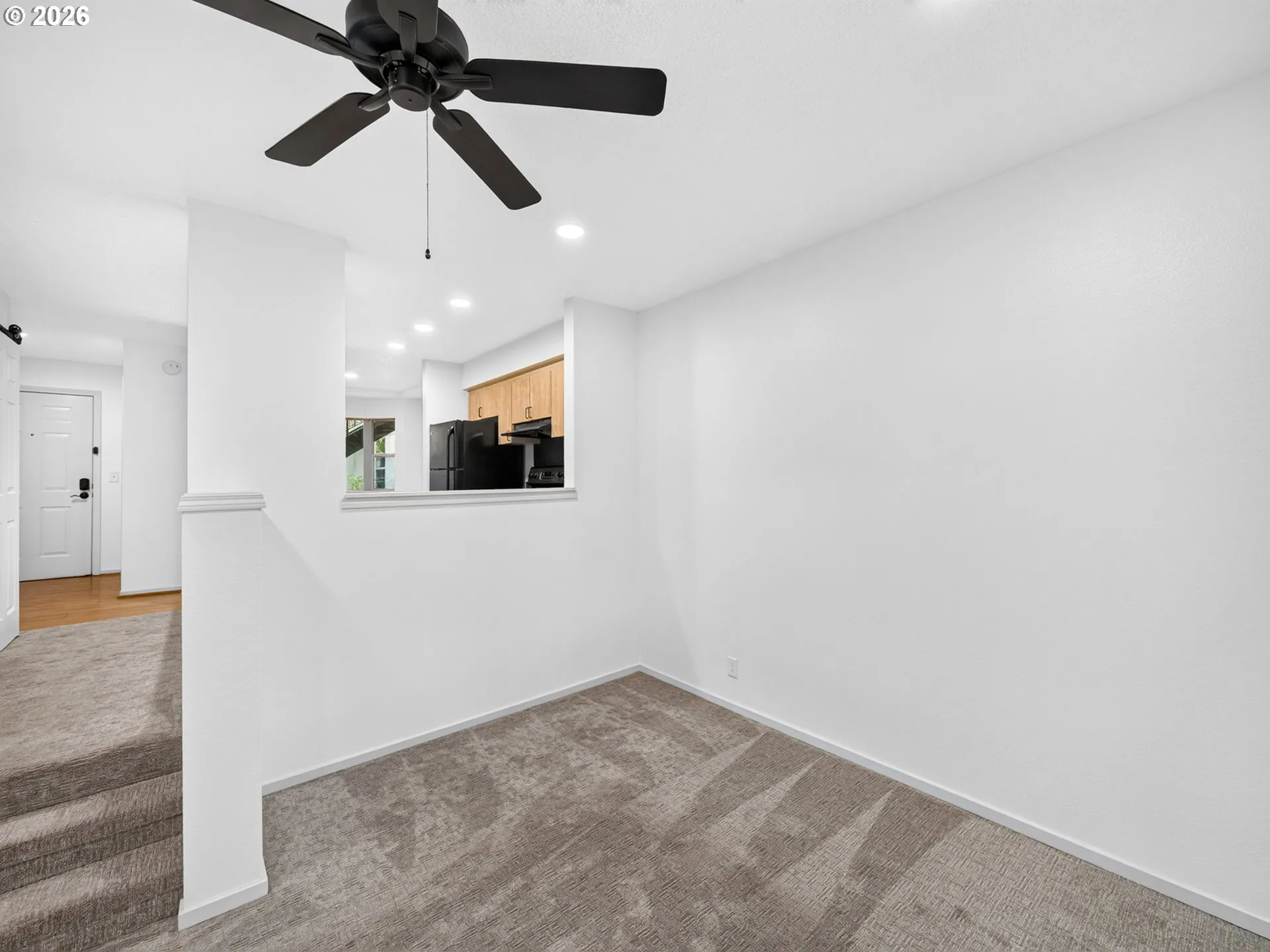 Living Room-Ceiling Fan