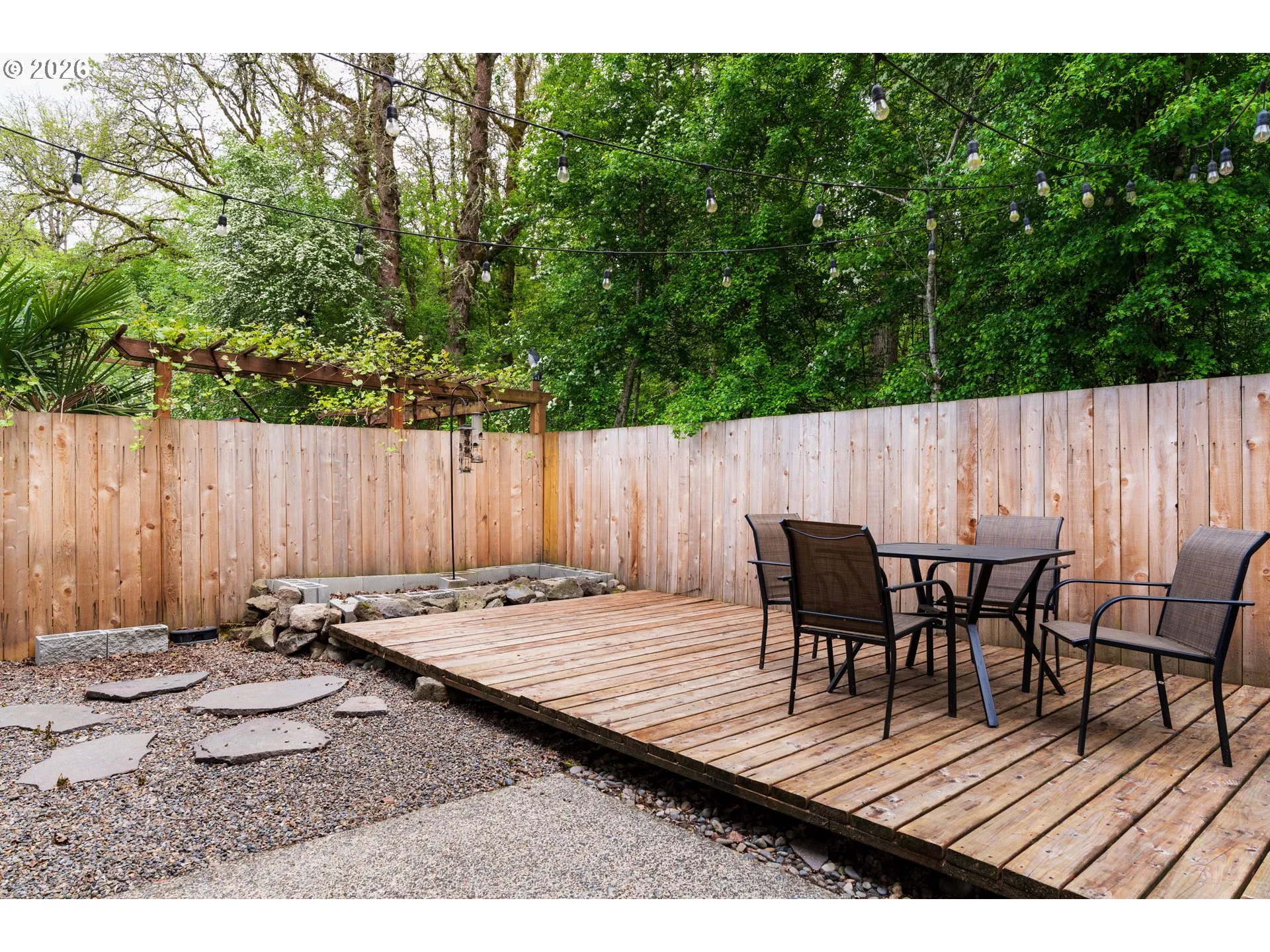 Yard-Back