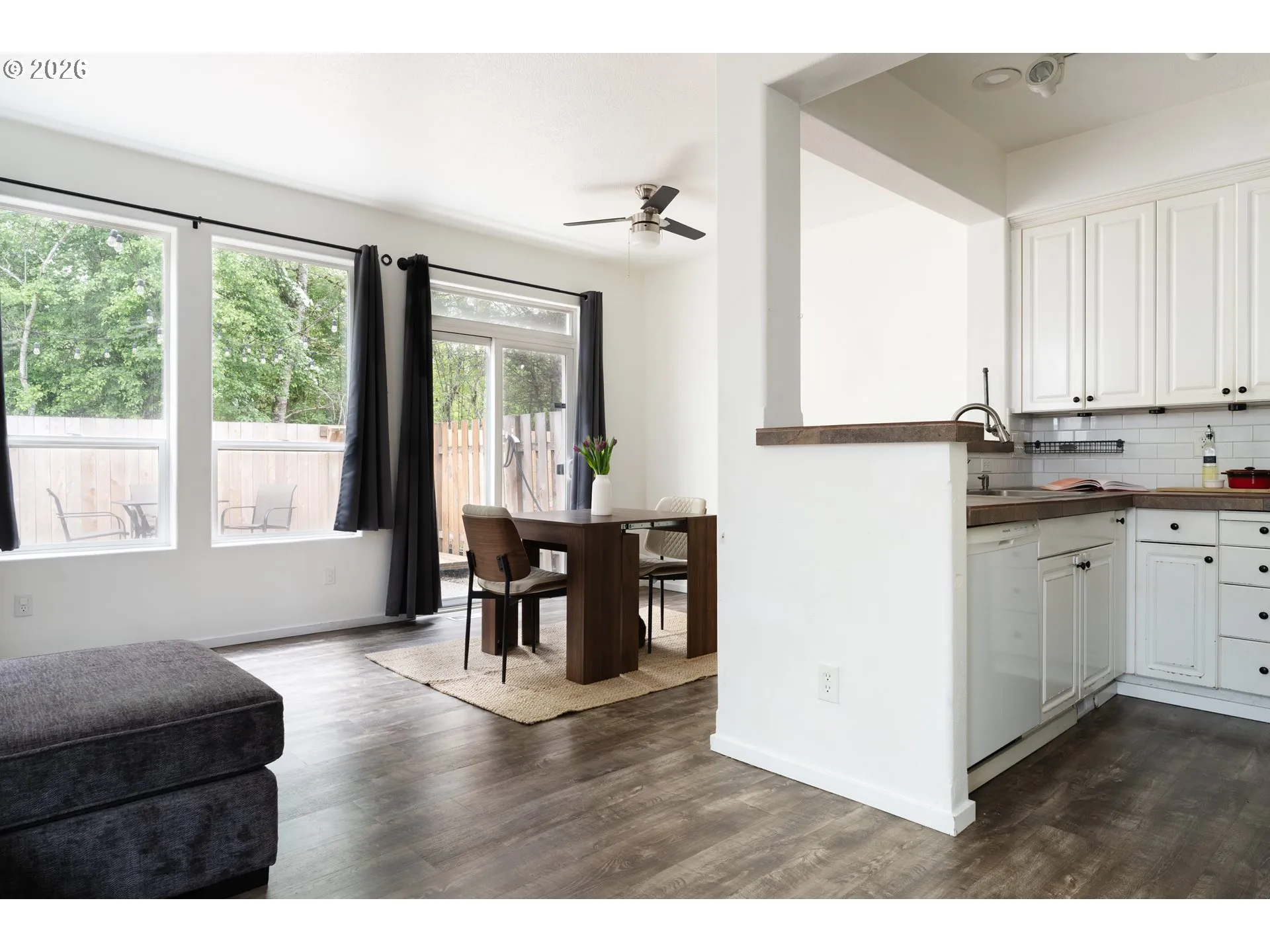 Living Room/Dining Room-Ceiling Fan