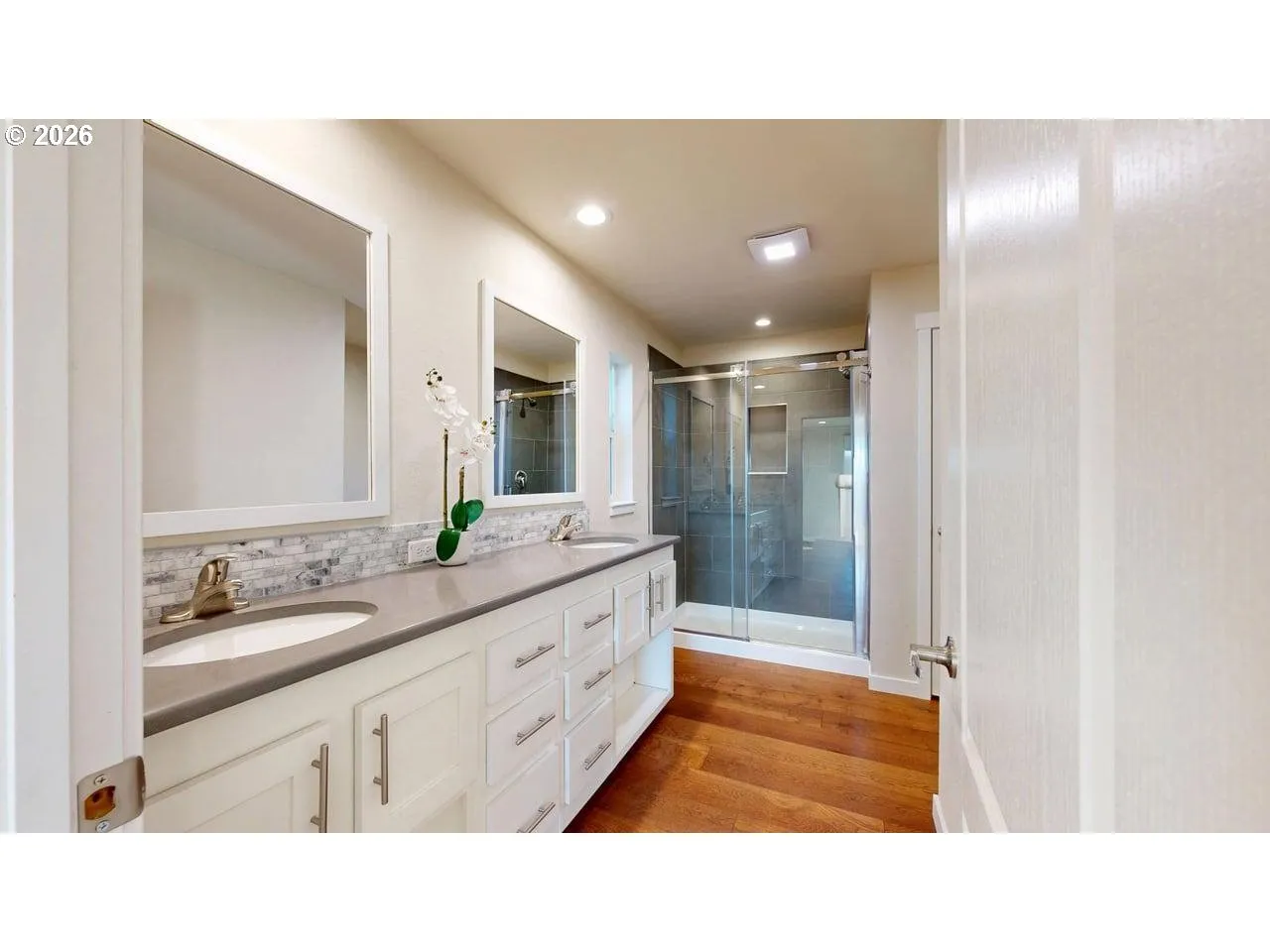 Bathroom, Attached-Walk in Shower