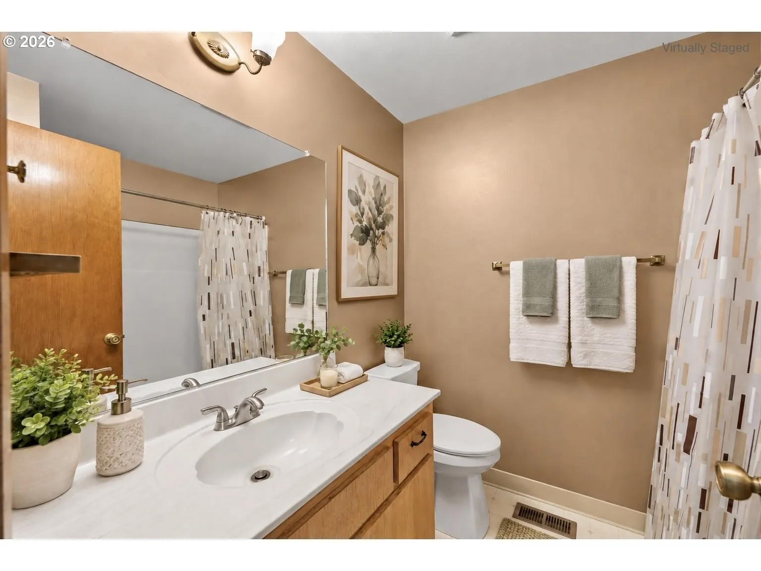 Bathroom-Hall