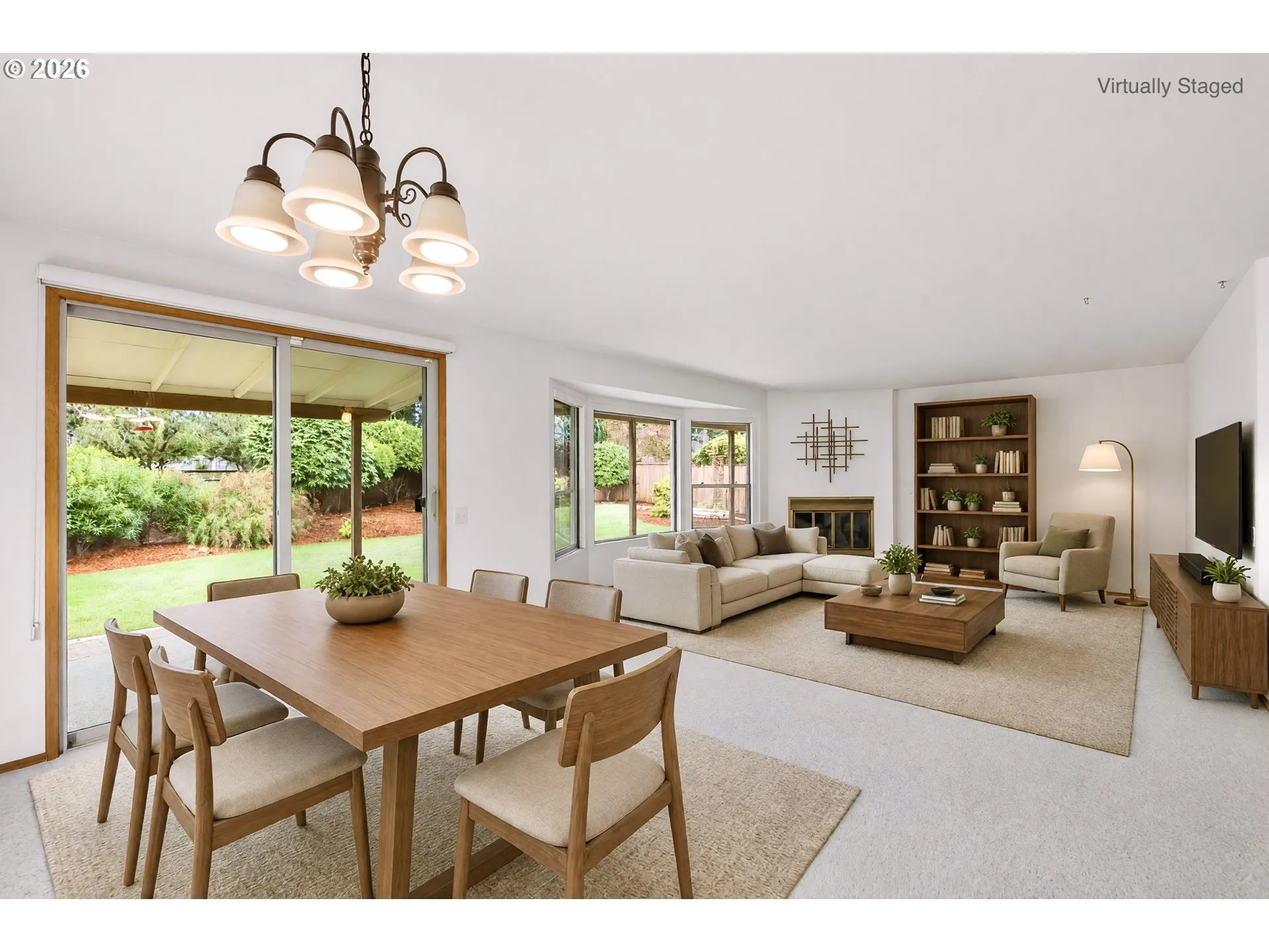 Living Room/Dining Room