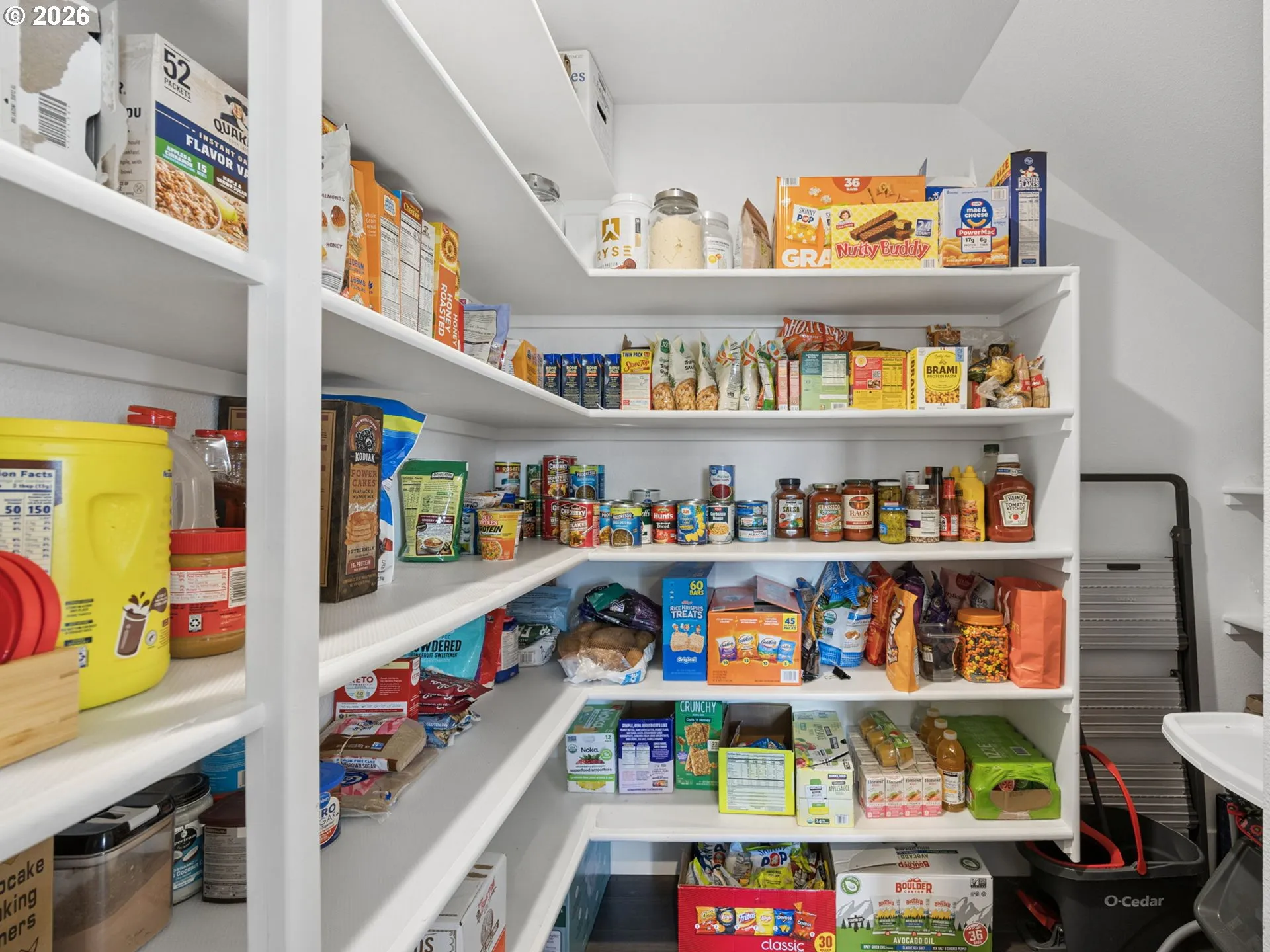 Pantry-Main