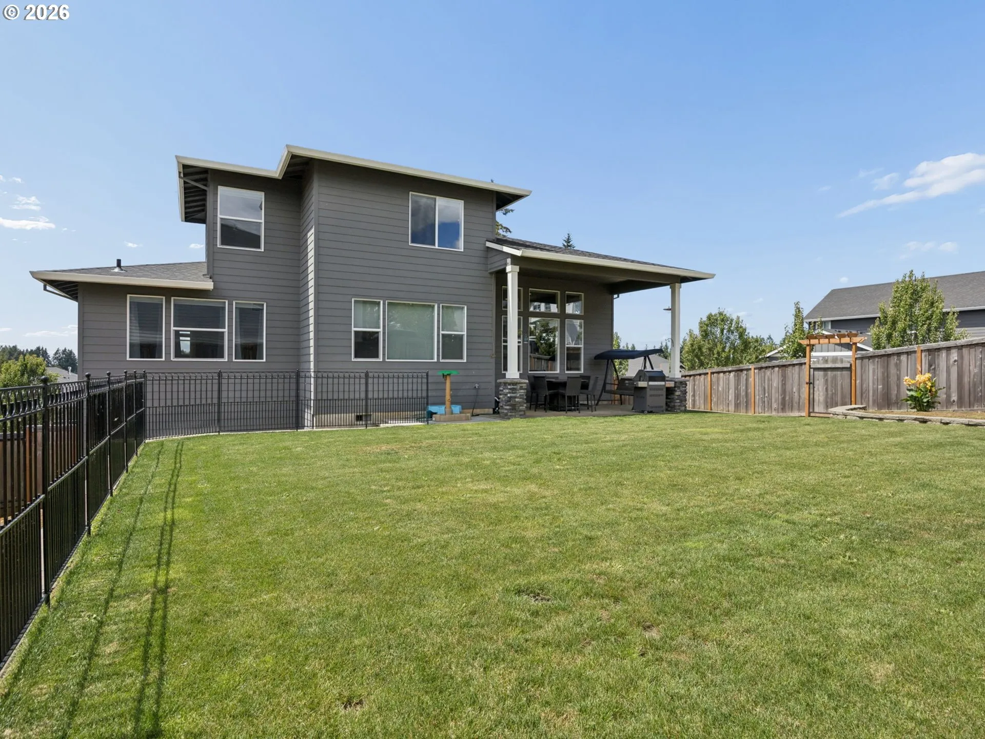 Yard-Fenced