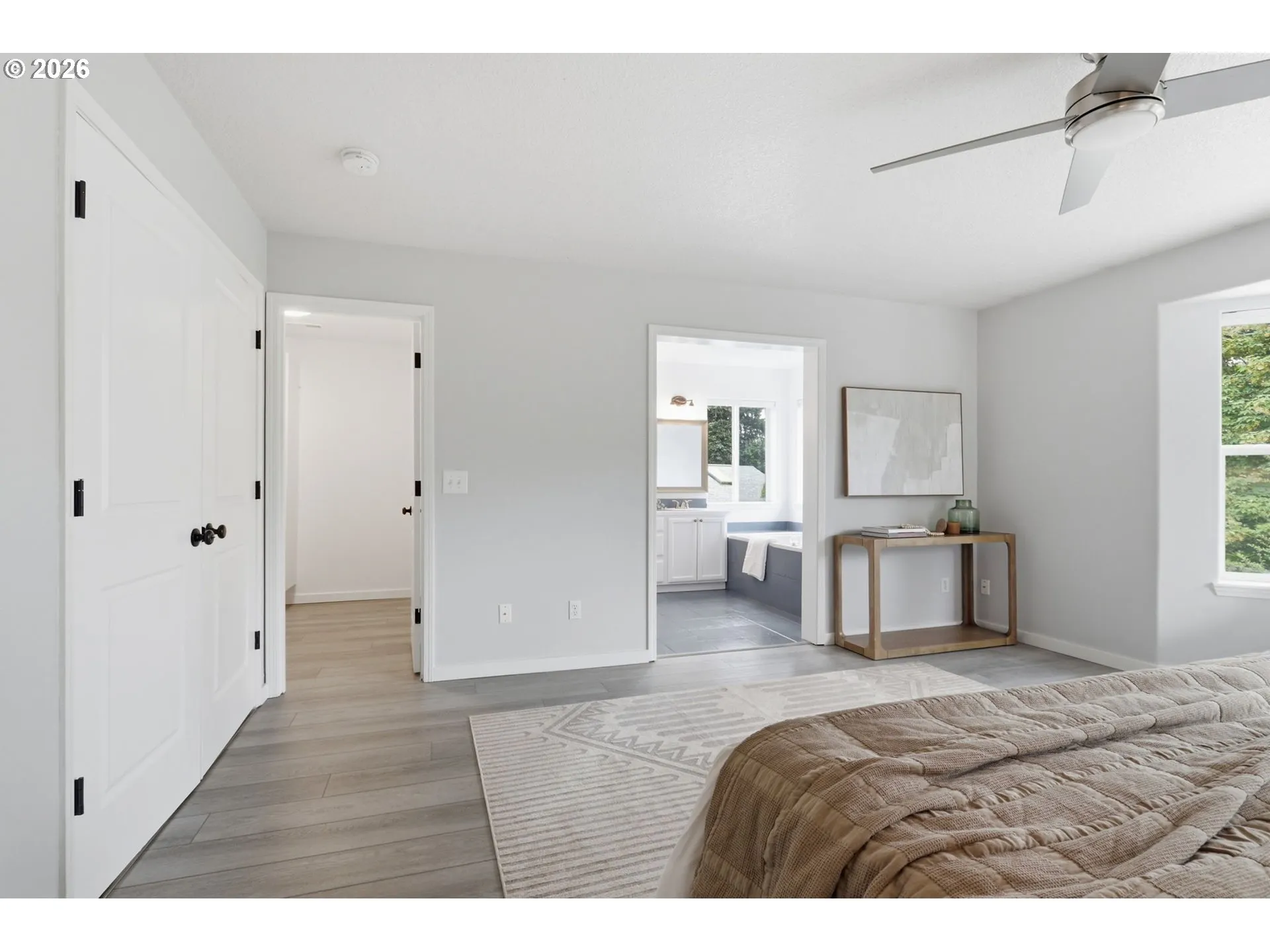 Primary Bedroom-Upper