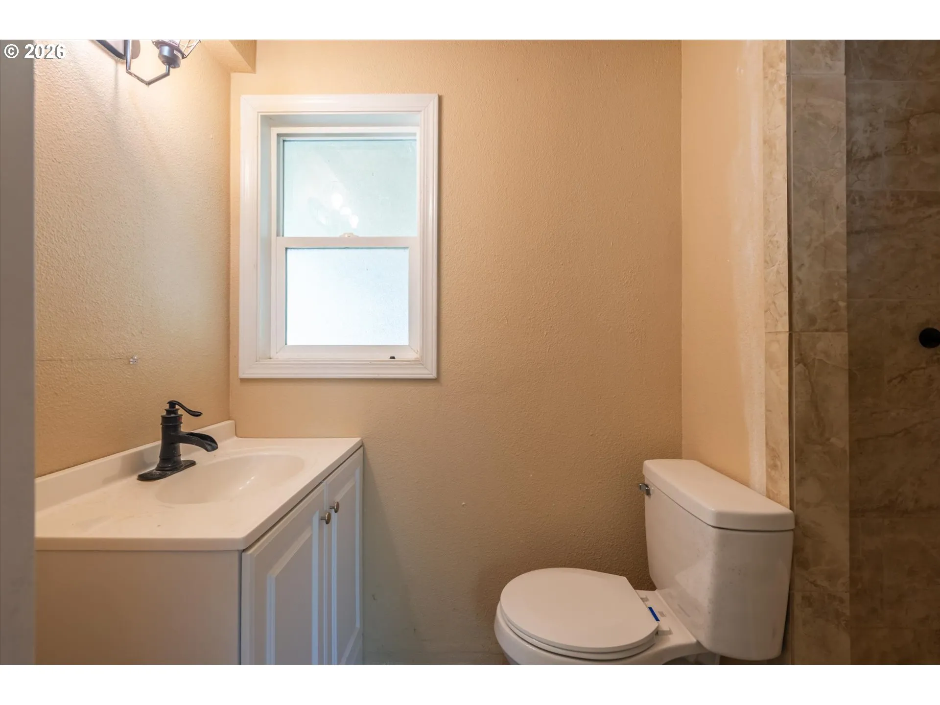 Bathroom-Walk in Shower