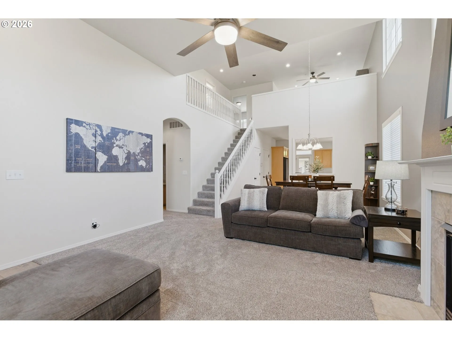 Living Room-Ceiling Fan