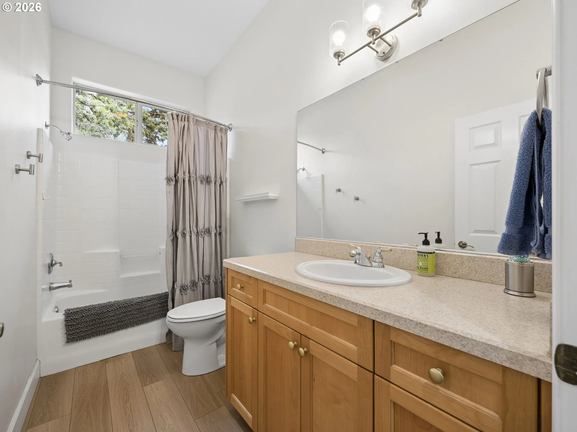 Bathroom-Hall