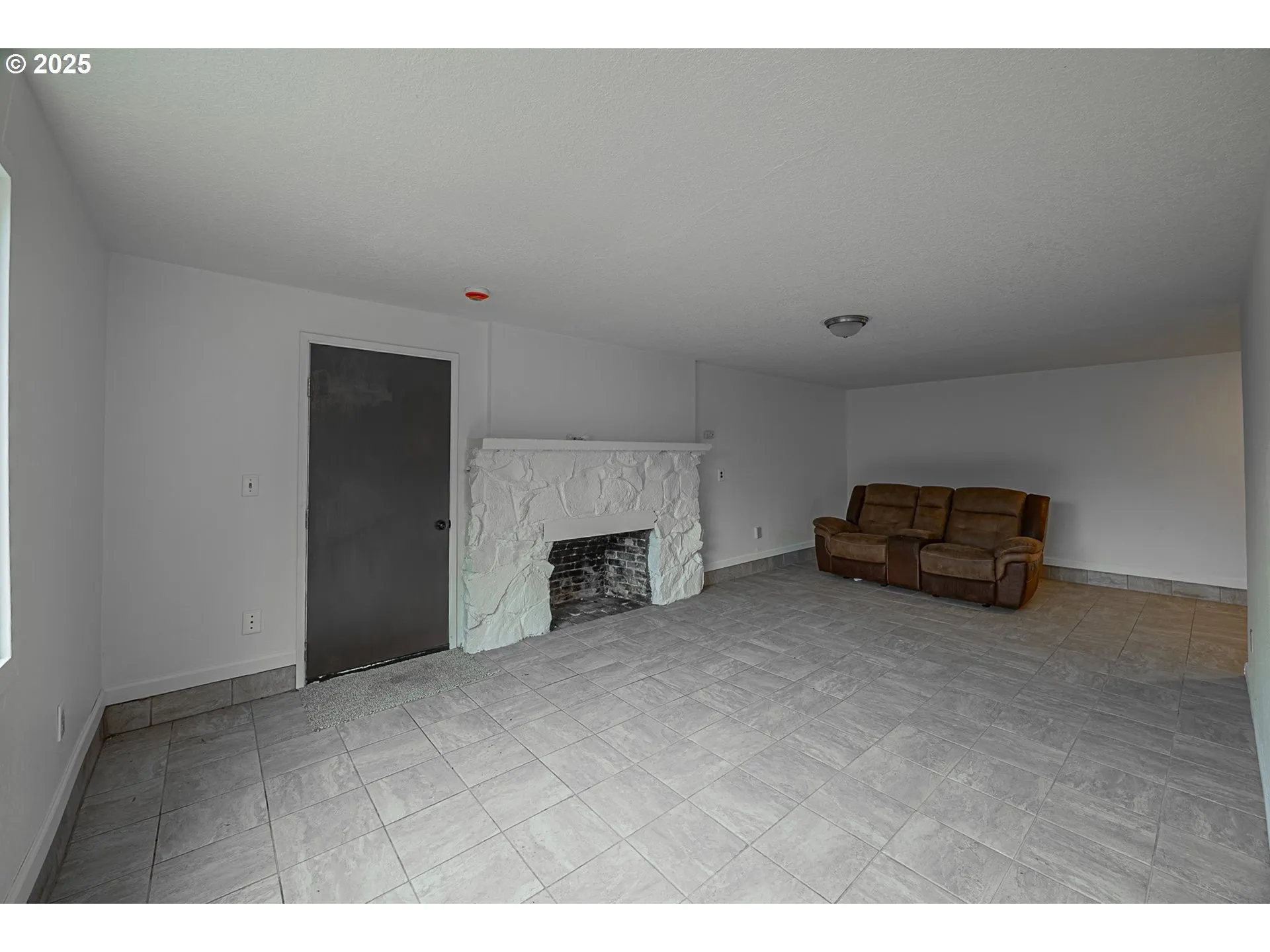 Lower Unit