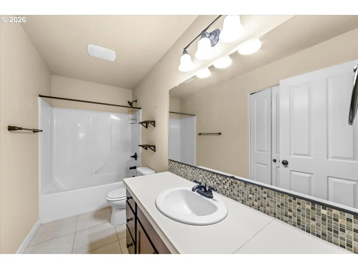 Bathroom-Hall