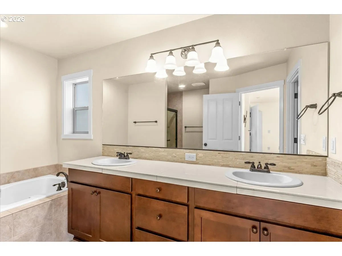 Bathroom-Double Sinks