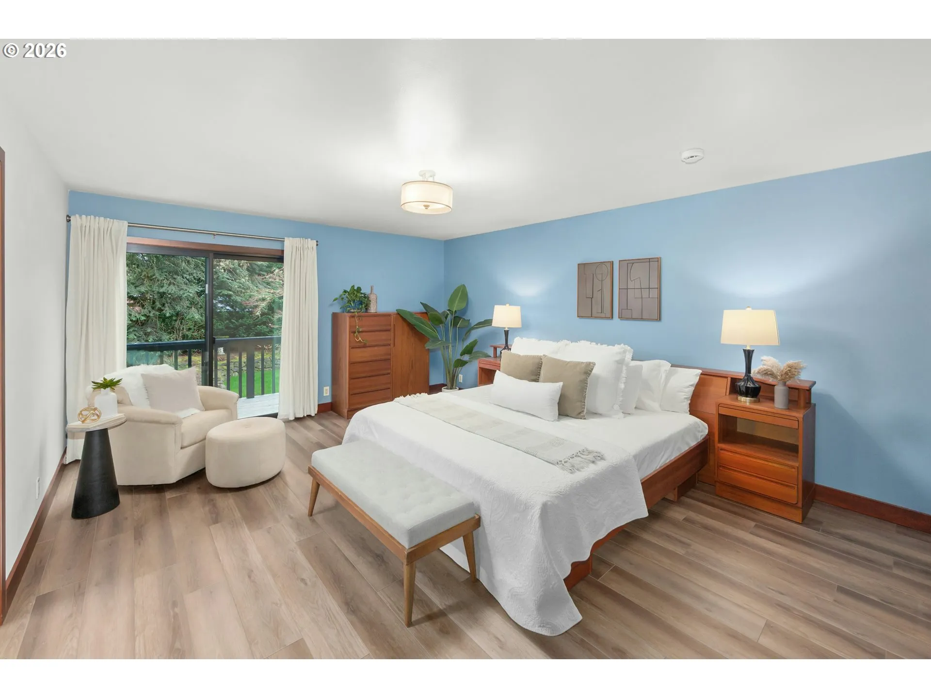 Bedroom, Primary-Upper