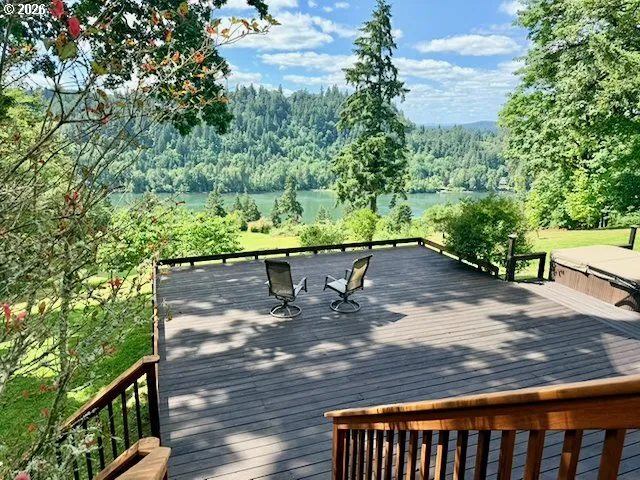 Deck-Main