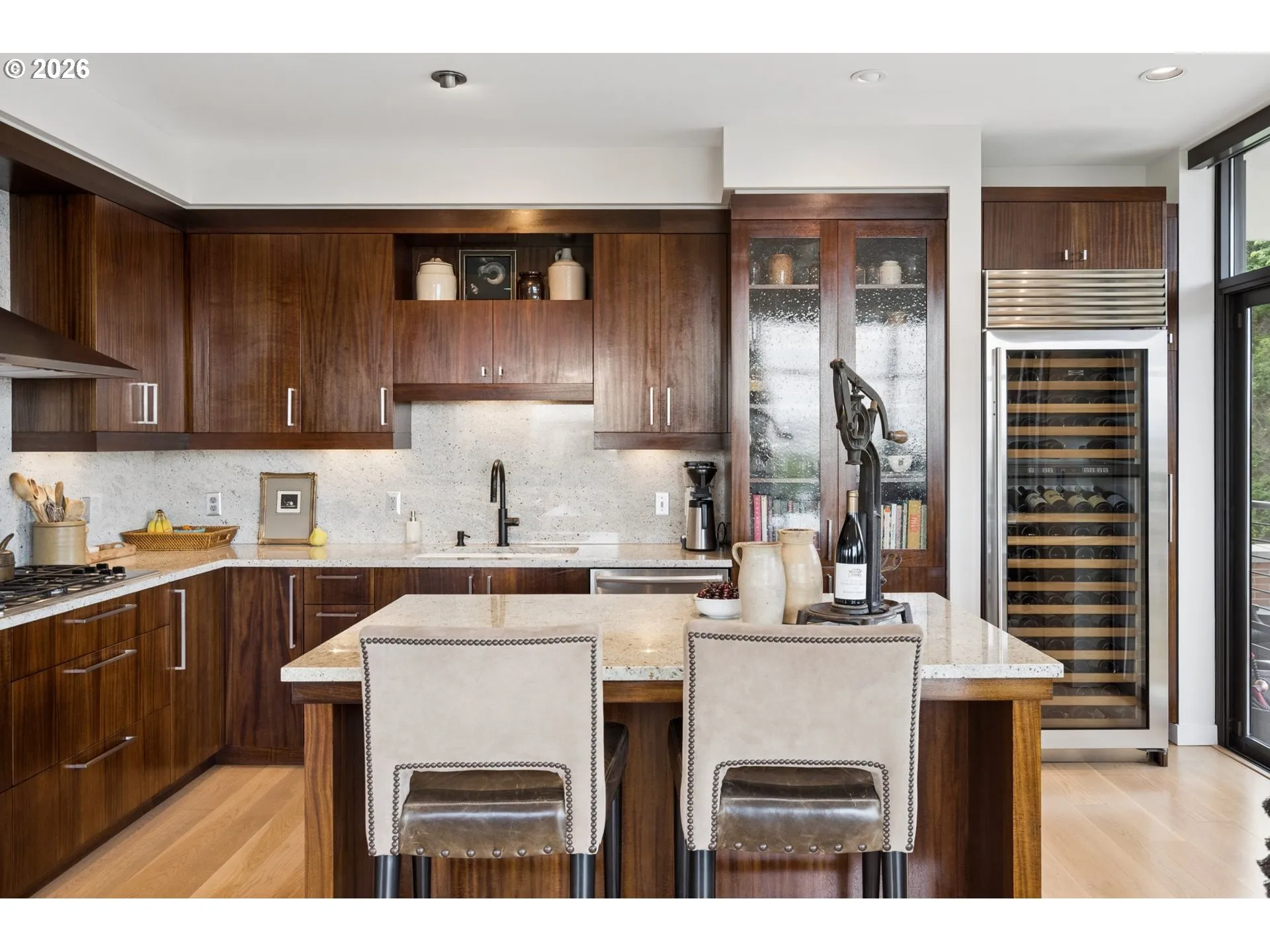 Kitchen-Eating Area