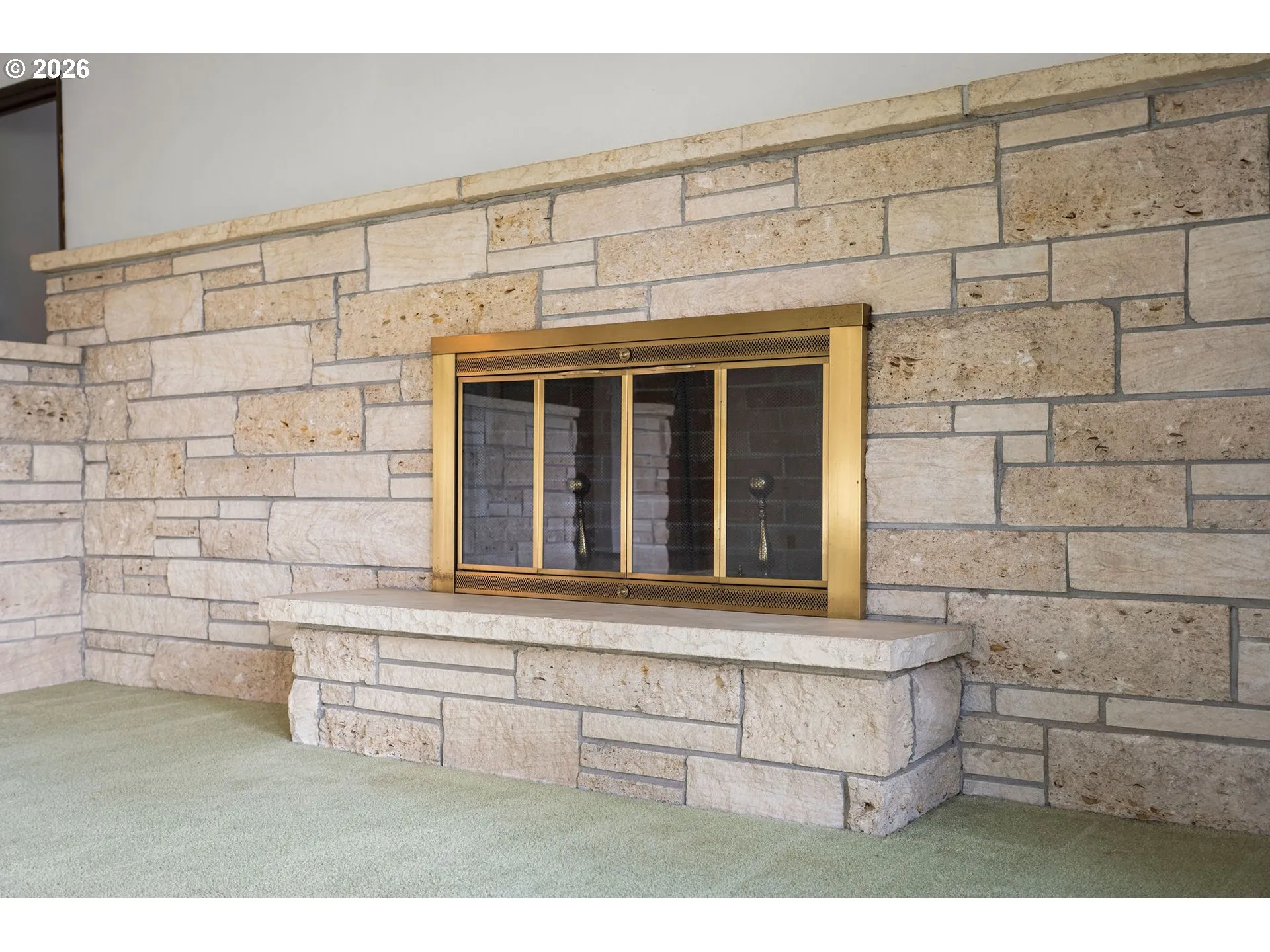 Living Room-Fireplace
