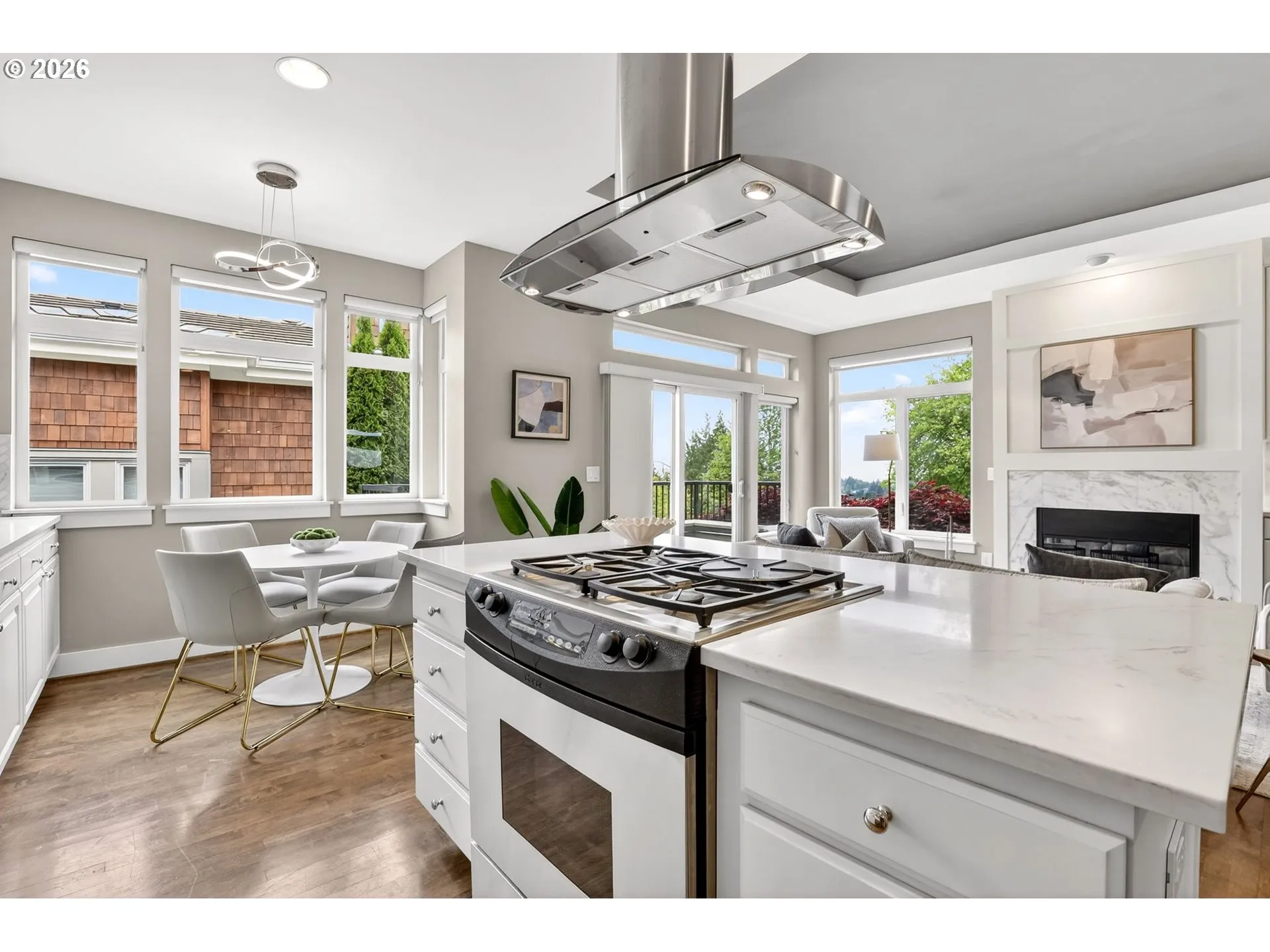 Kitchen-Island