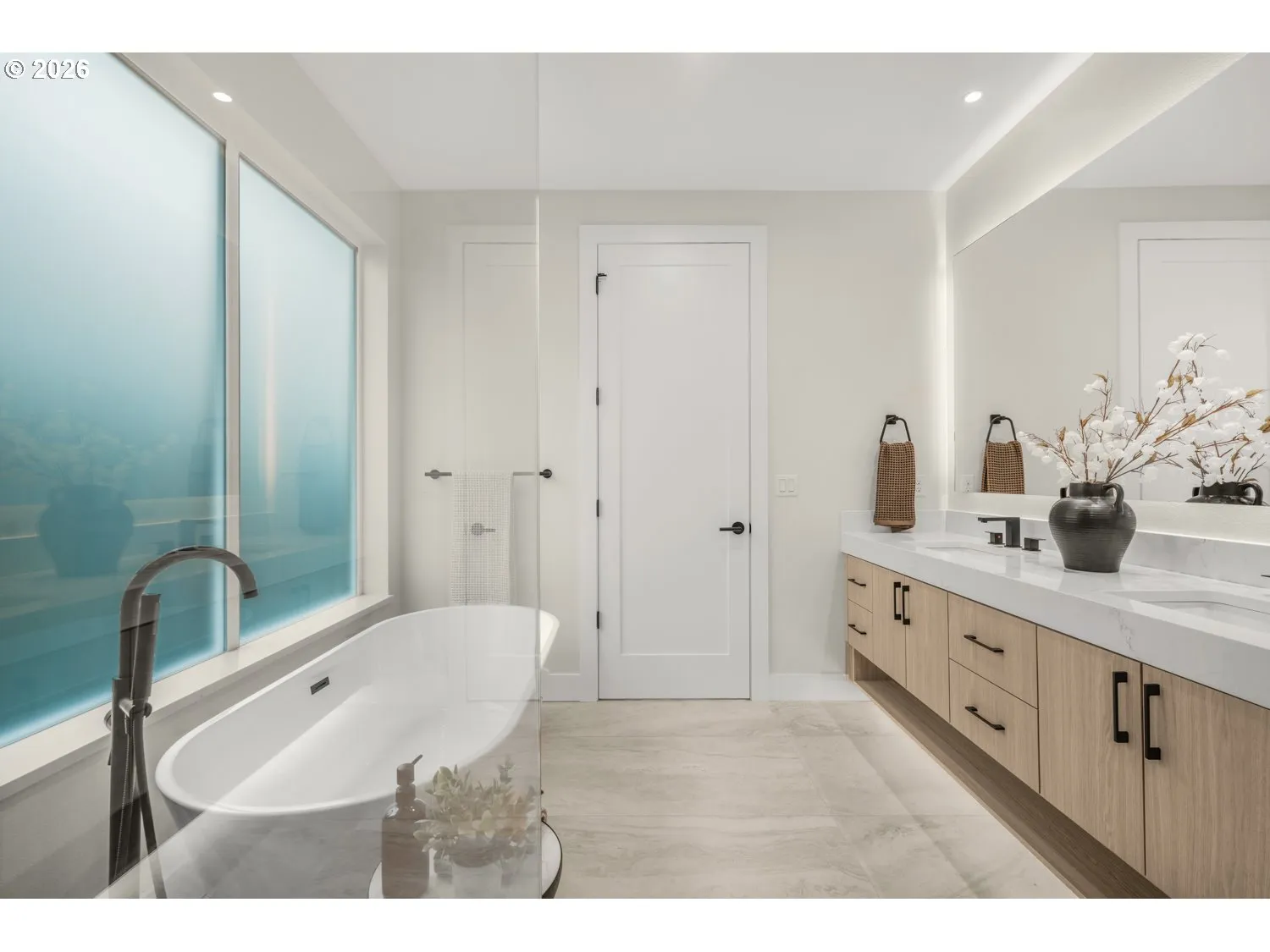 Primary Bedroom-Attached Bathroom