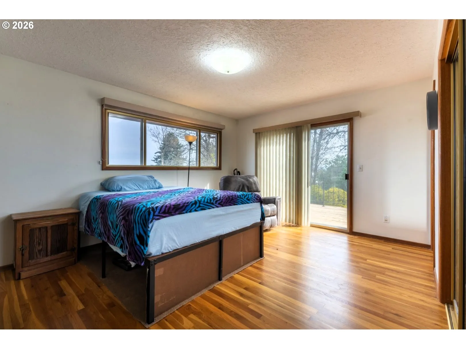 Bedroom, Owner's Suite-Upper