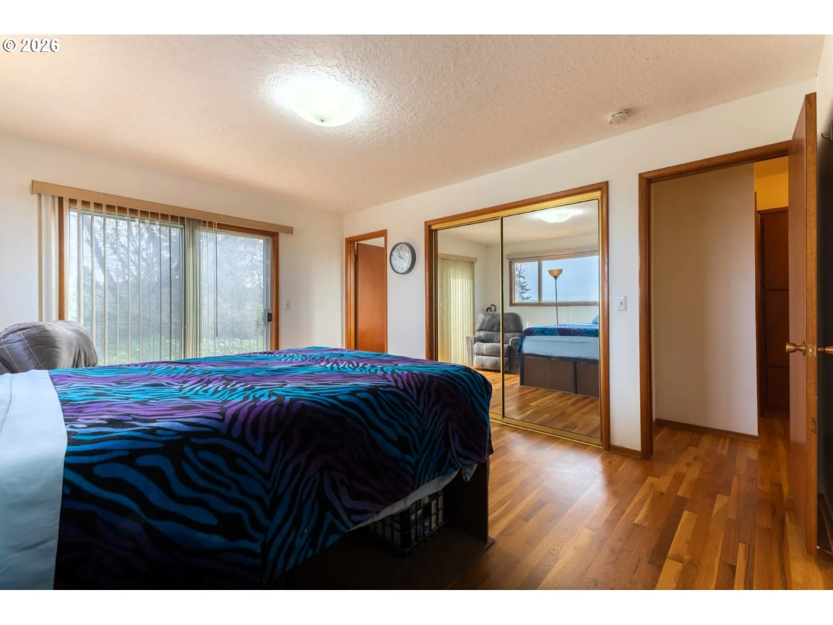 Bedroom, Owner's Suite-Upper