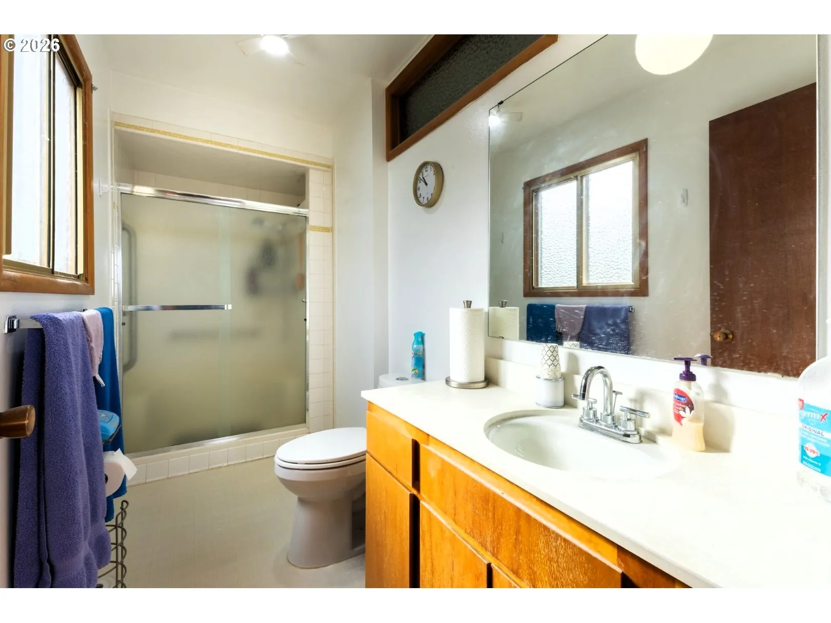 Bedroom, Owner's Suite-Upper