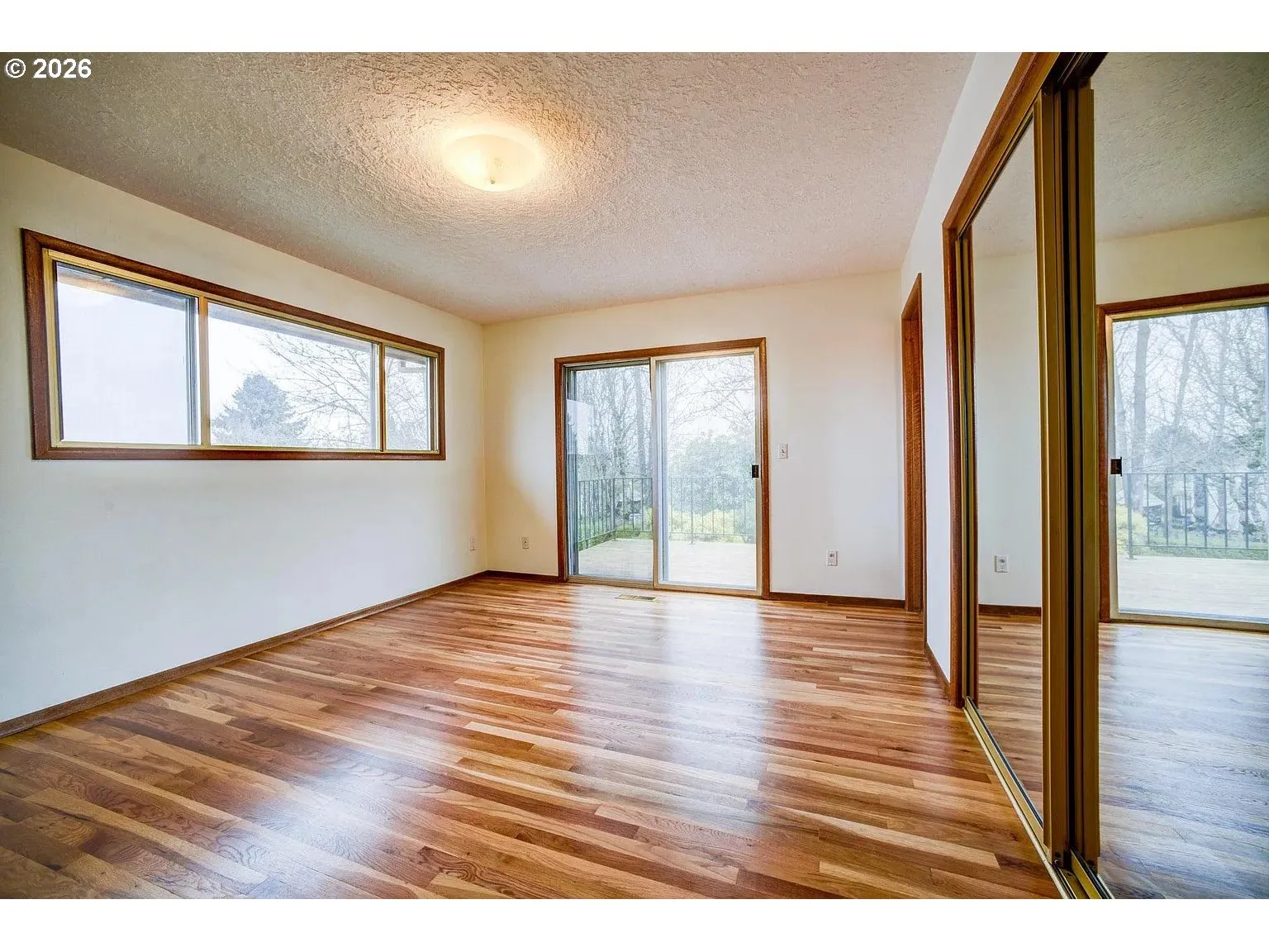 Bedroom, Owner's Suite-Upper