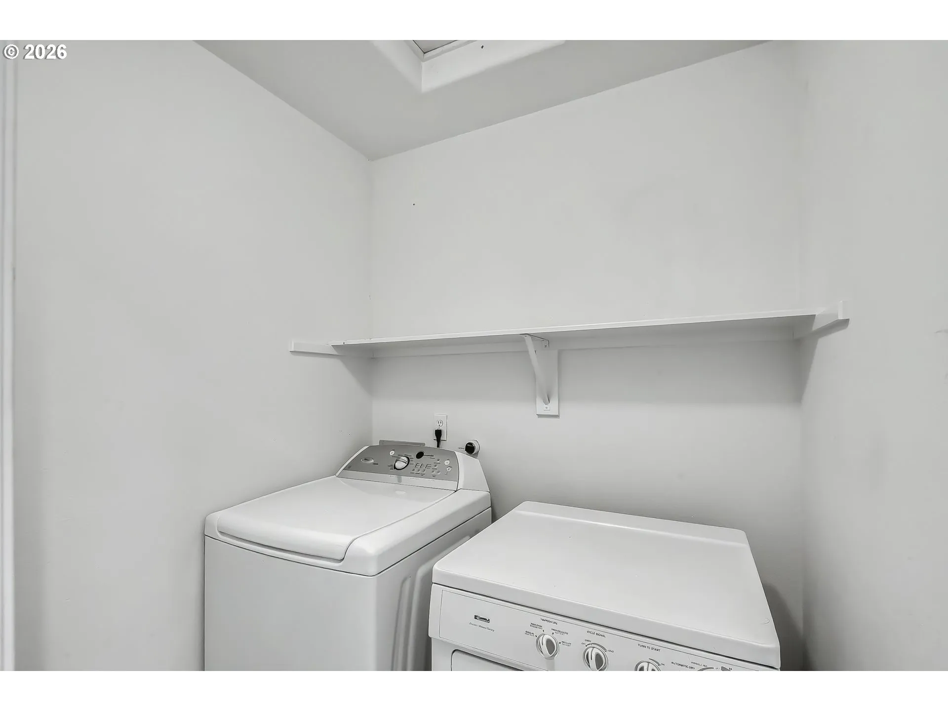 Laundry-Upper