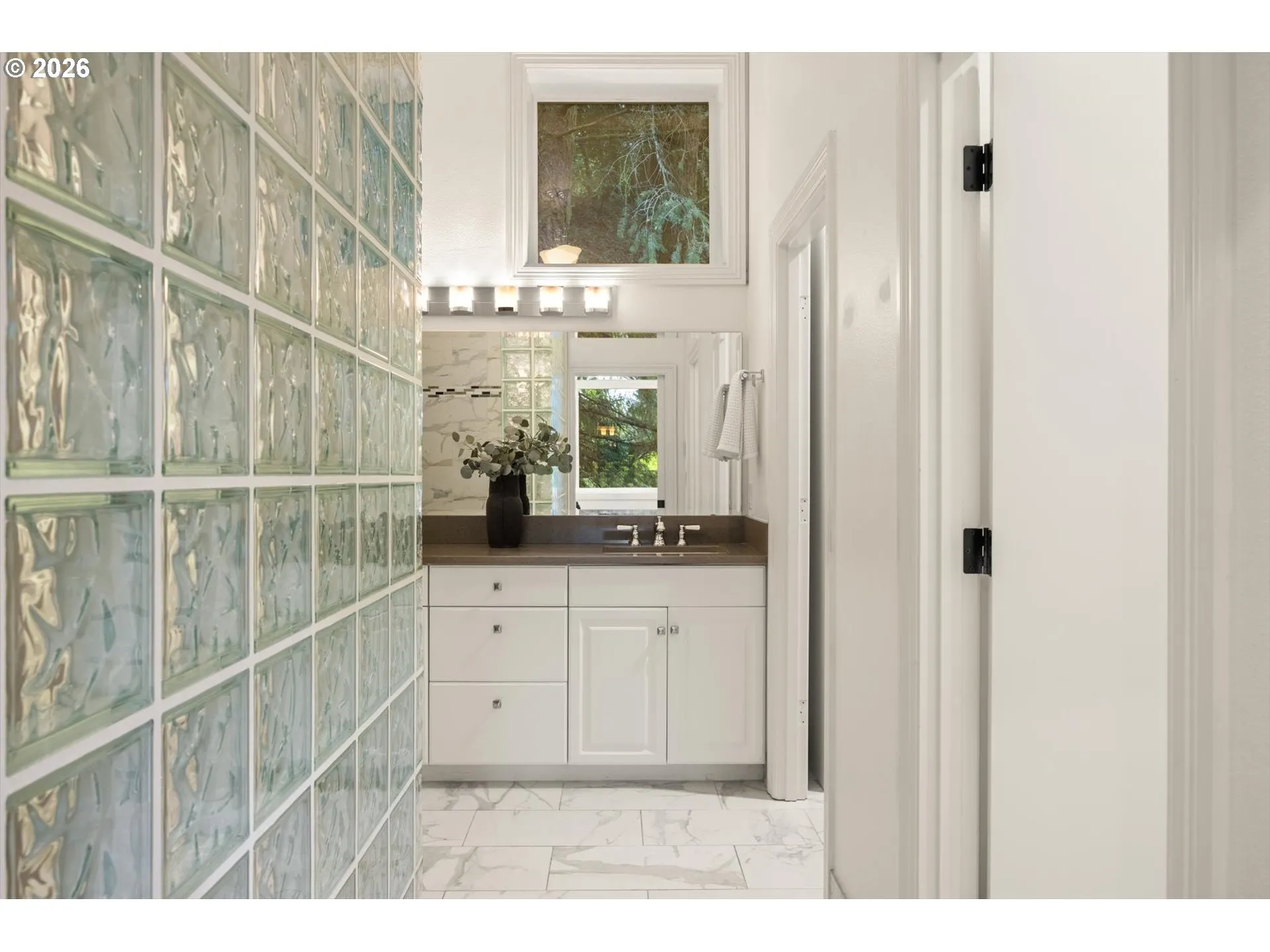 Primary Bedroom-Attached Bathroom