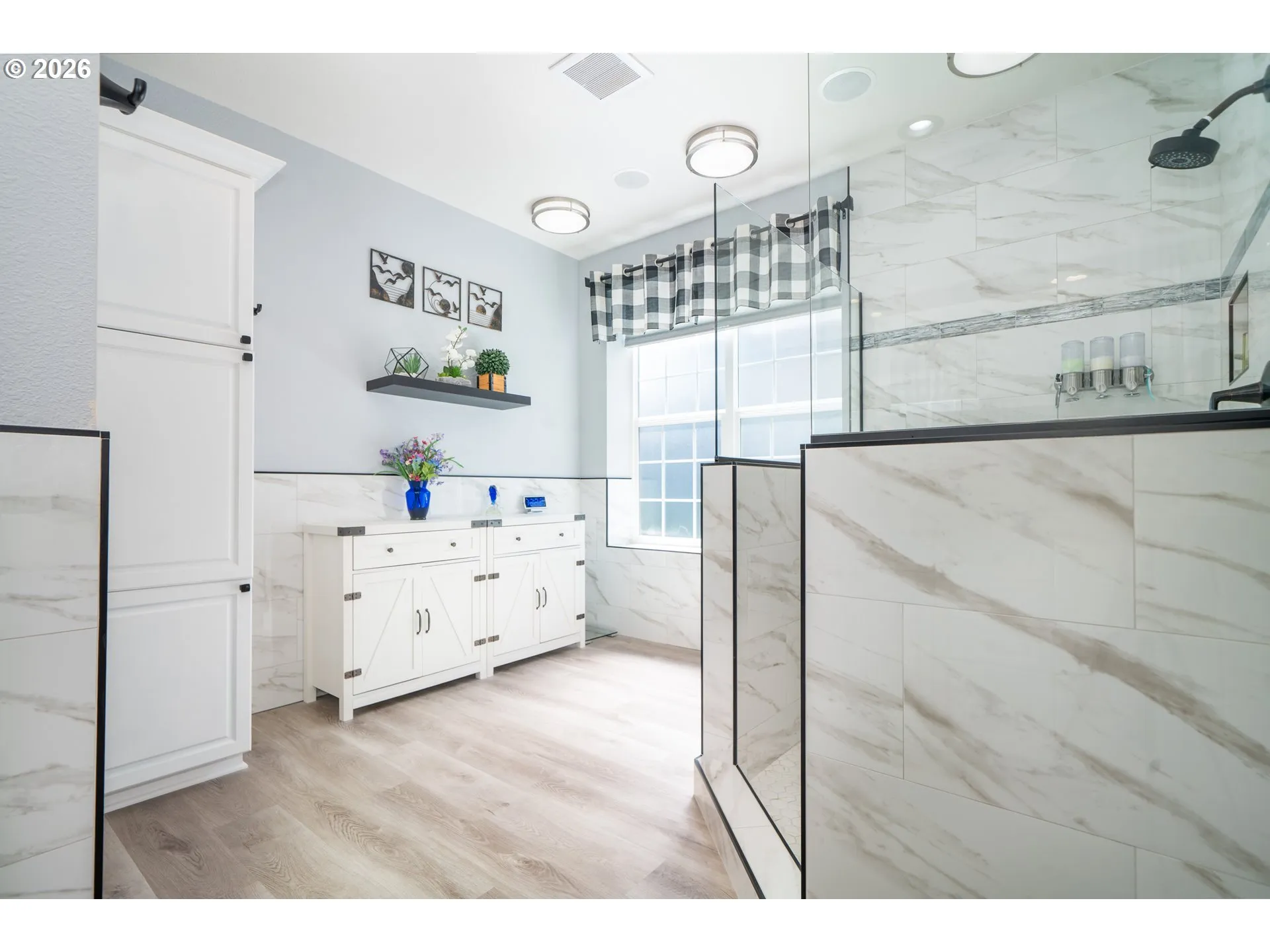 En Suite Bathroom