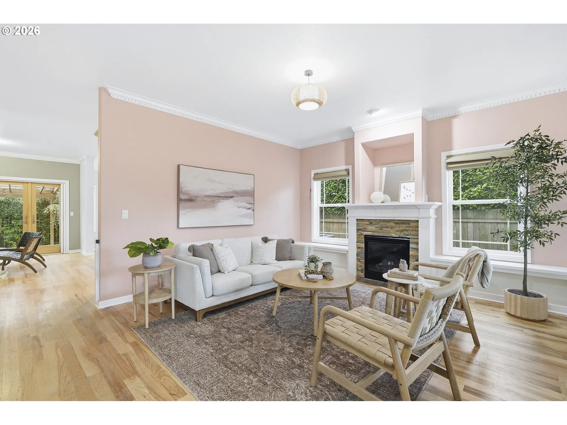 Living Room-Fireplace