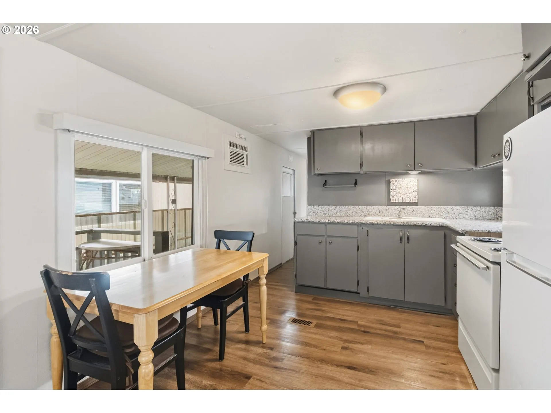 Kitchen/Dining Room