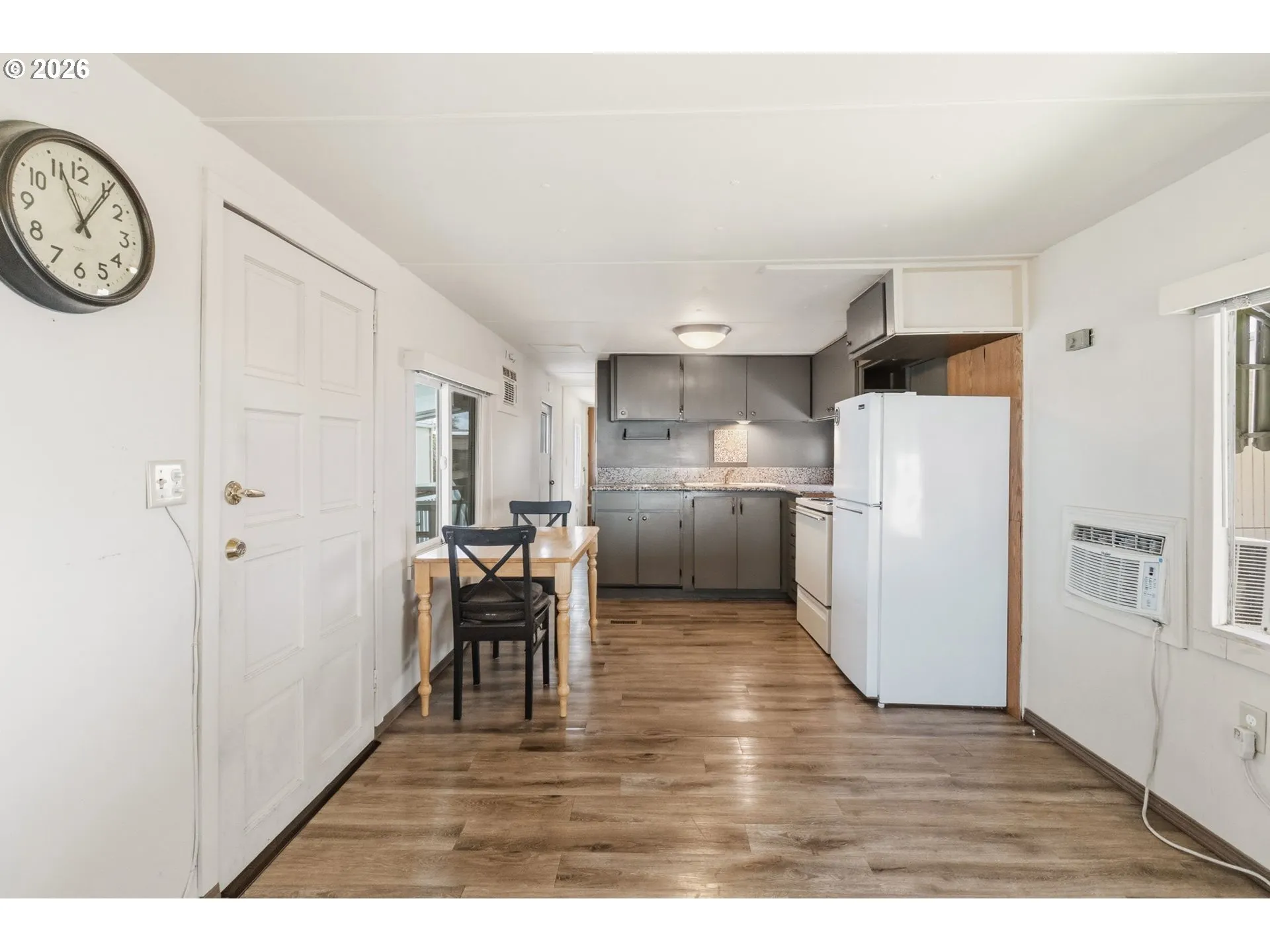 Entrance/Foyer